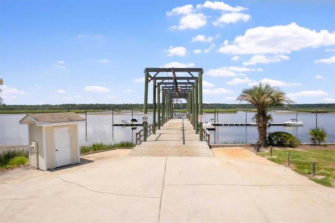 Brunswick, Georgia, 31523, United States, 3 Bedrooms Bedrooms, ,4 BathroomsBathrooms,Residential,For Sale,1991614