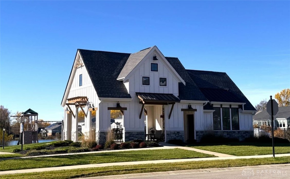 Cincinnati, Ohio, 45245, United States, 4 Bedrooms Bedrooms, ,4 BathroomsBathrooms,Residential,For Sale,1996154