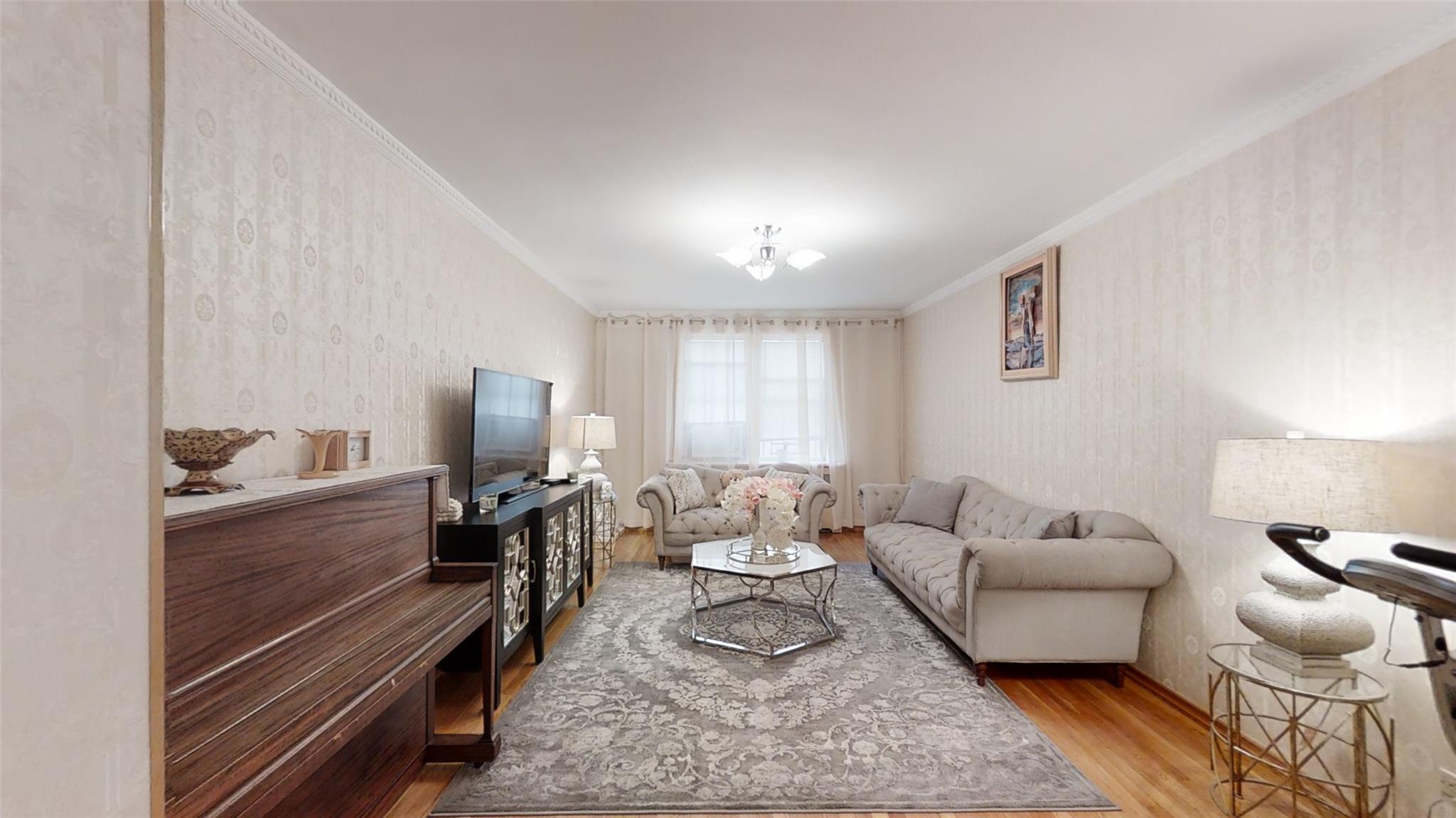 Rego Park, New York, 11374, United States, 2 Bedrooms Bedrooms, ,2 BathroomsBathrooms,Residential,For Sale,1796188