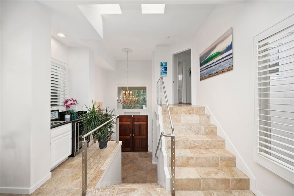 Solana Beach, California, 92075, United States, 3 Bedrooms Bedrooms, ,3 BathroomsBathrooms,Residential,For Sale,1998675