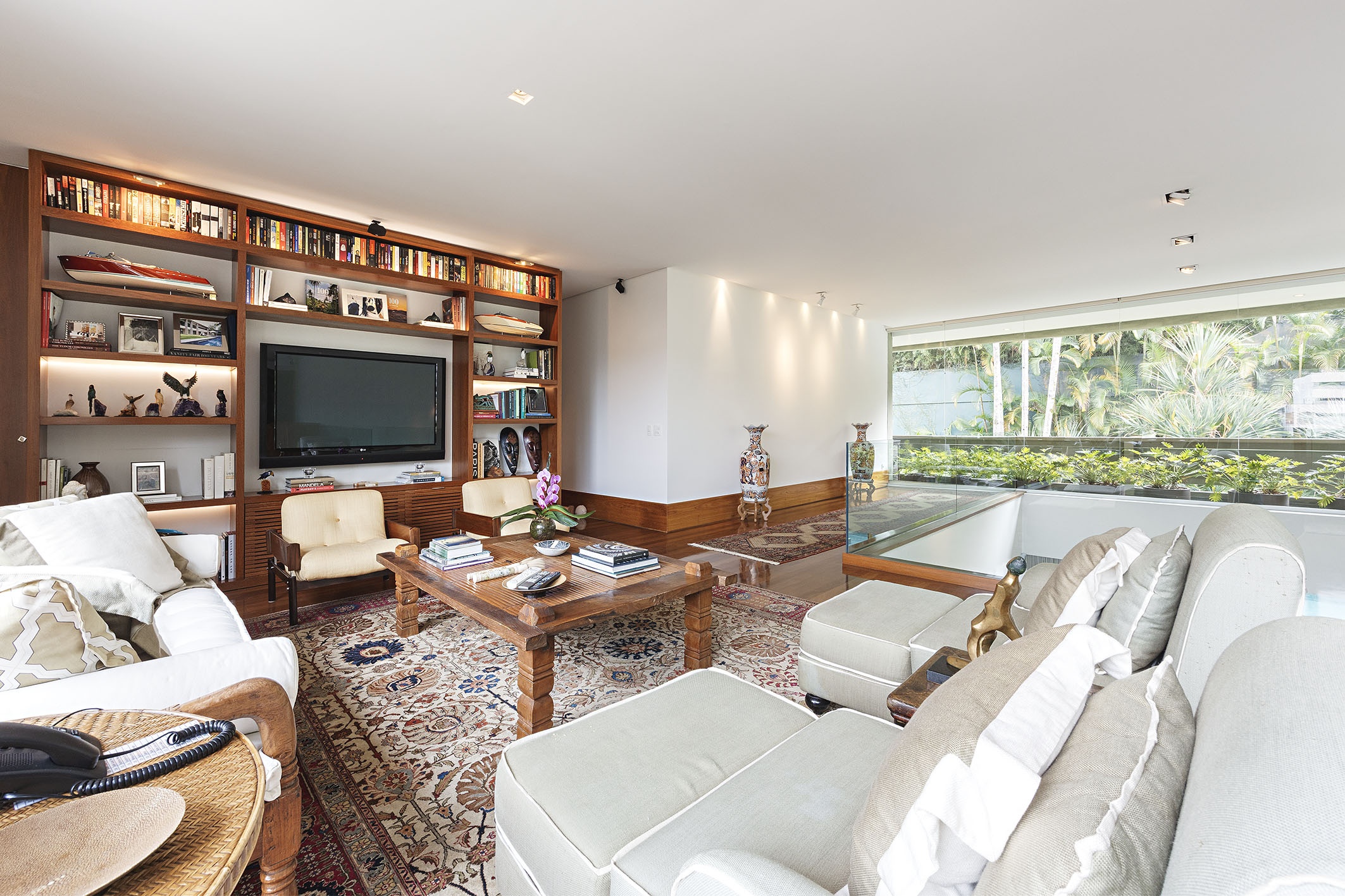  Modernist House in a Prime Location in Morumbi - 物件實景