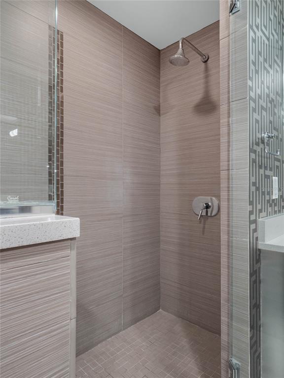 Orlando, Florida, 32801, United States, 2 Bedrooms Bedrooms, ,2 BathroomsBathrooms,Residential,For Sale,1987593