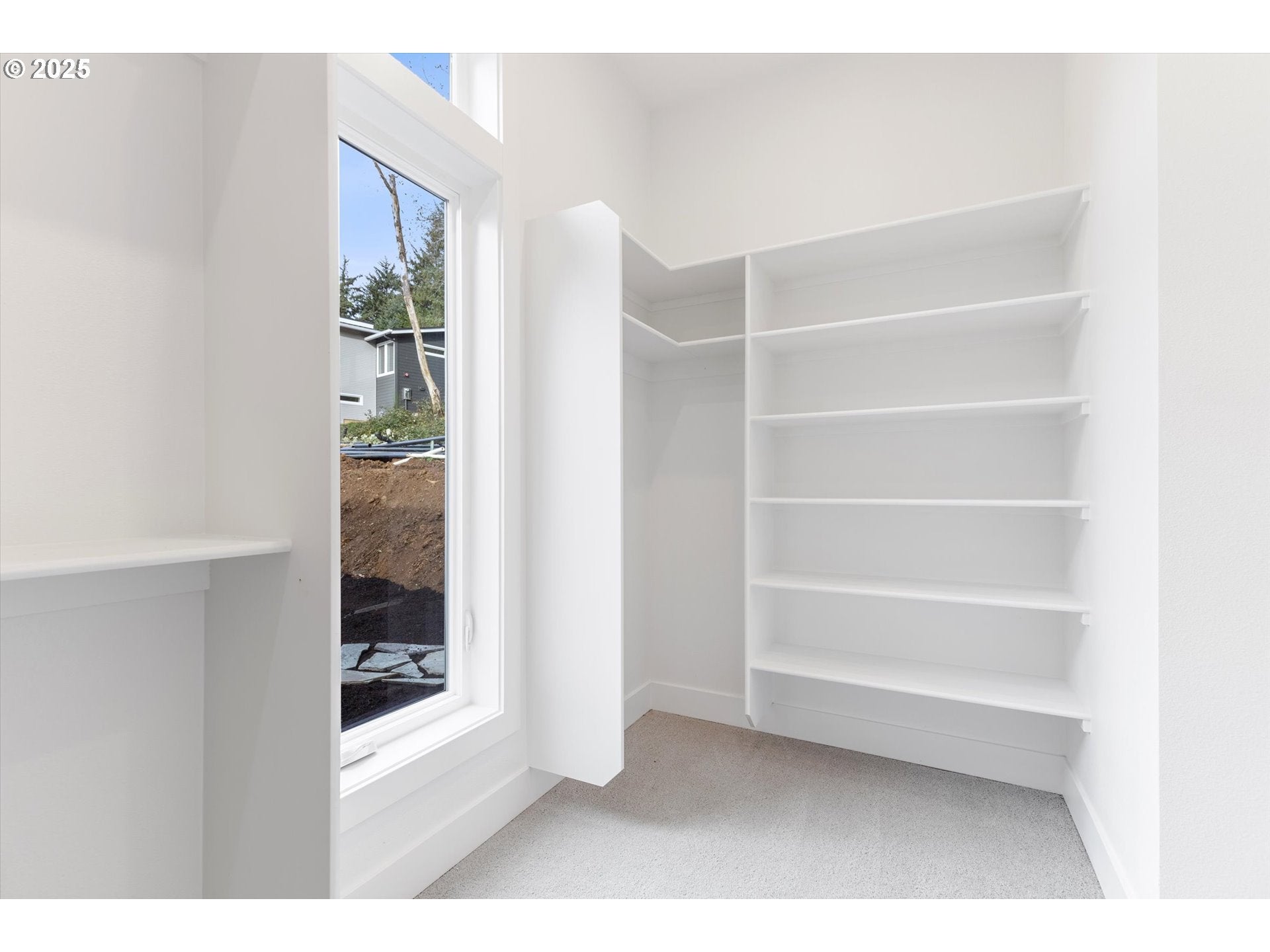 CannonBeach, Oregon, 97110, United States, 4 Bedrooms Bedrooms, ,4 BathroomsBathrooms,Residential,For Sale,2003076