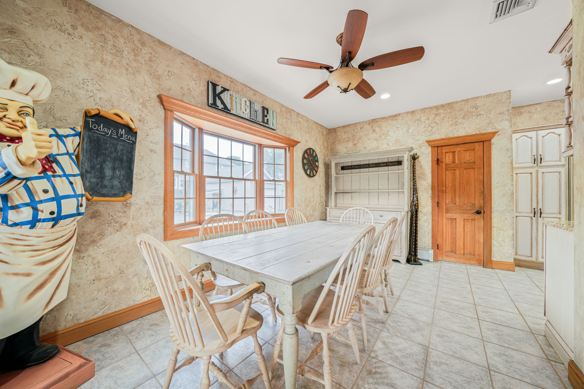 Montville, New Jersey, 07045, United States, 4 Bedrooms Bedrooms, ,3 BathroomsBathrooms,Residential,For Sale,1978325