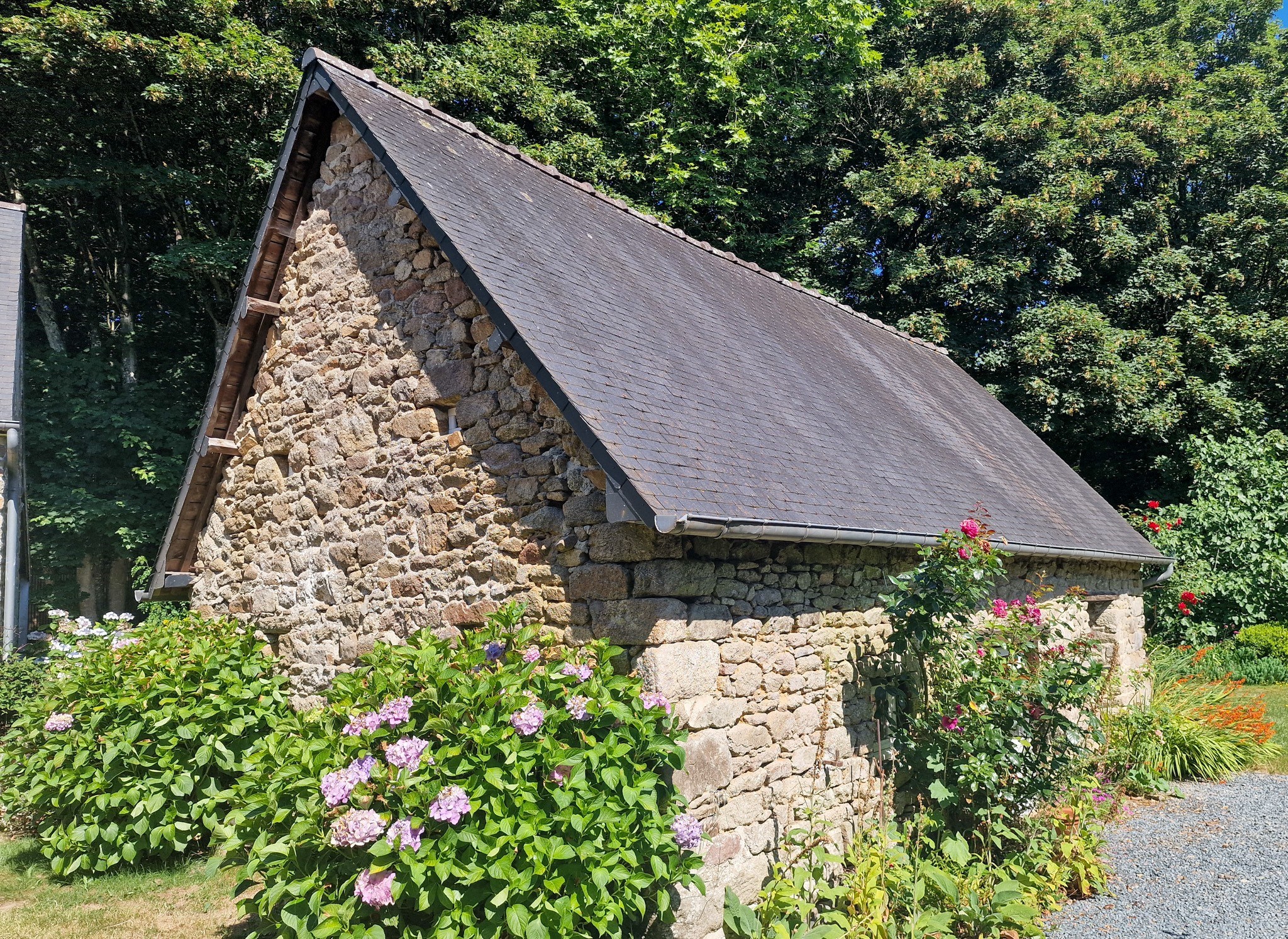  Guingamp authentic mill with 2 outbuildings in an idyllic setting with city cen… - 物件實景