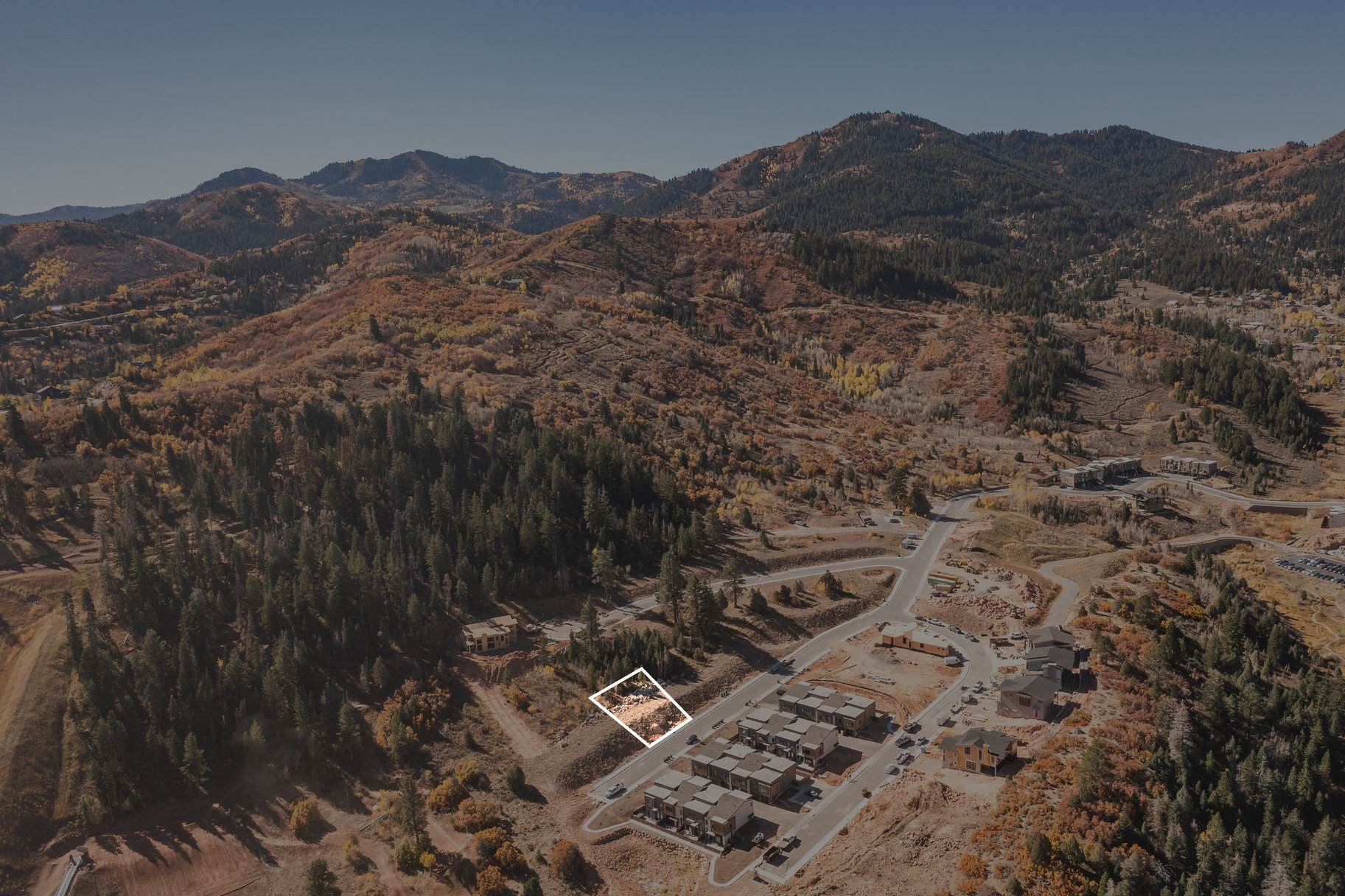  Discovery Ridge Luxury  Vaulted Design & Modern Mountain Living - 物件實景