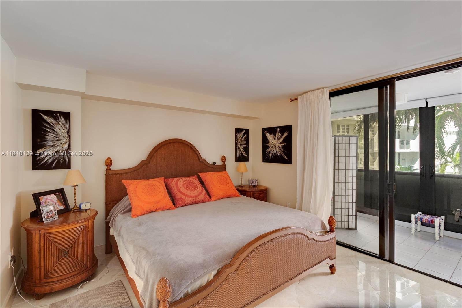 Miami Beach, Florida, 33139, United States, 2 Bedrooms Bedrooms, ,2 BathroomsBathrooms,Residential,For Sale,1850105