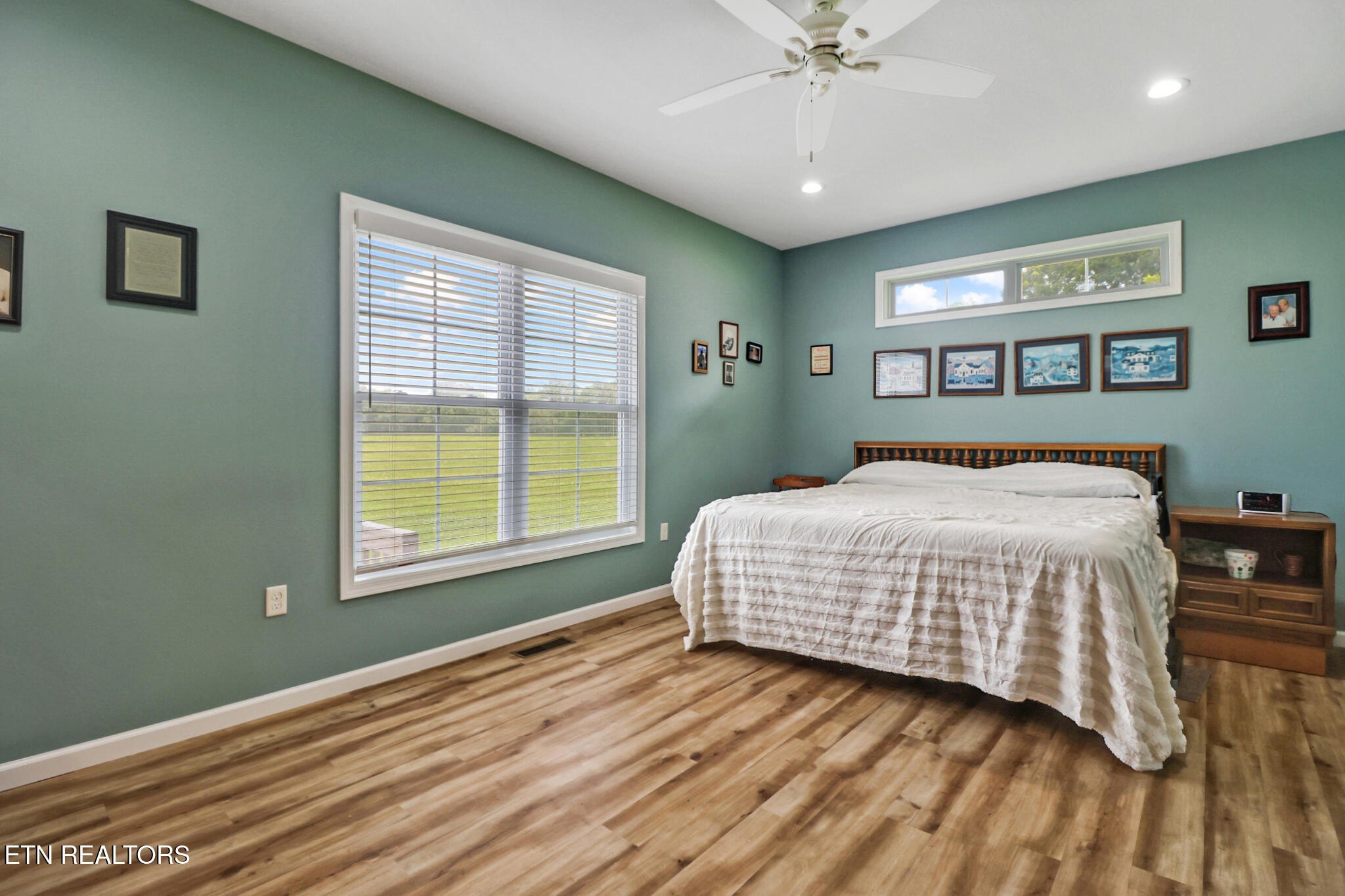 Crossville, Tennessee, 38555, United States, 3 Bedrooms Bedrooms, ,3 BathroomsBathrooms,Residential,For Sale,1921261