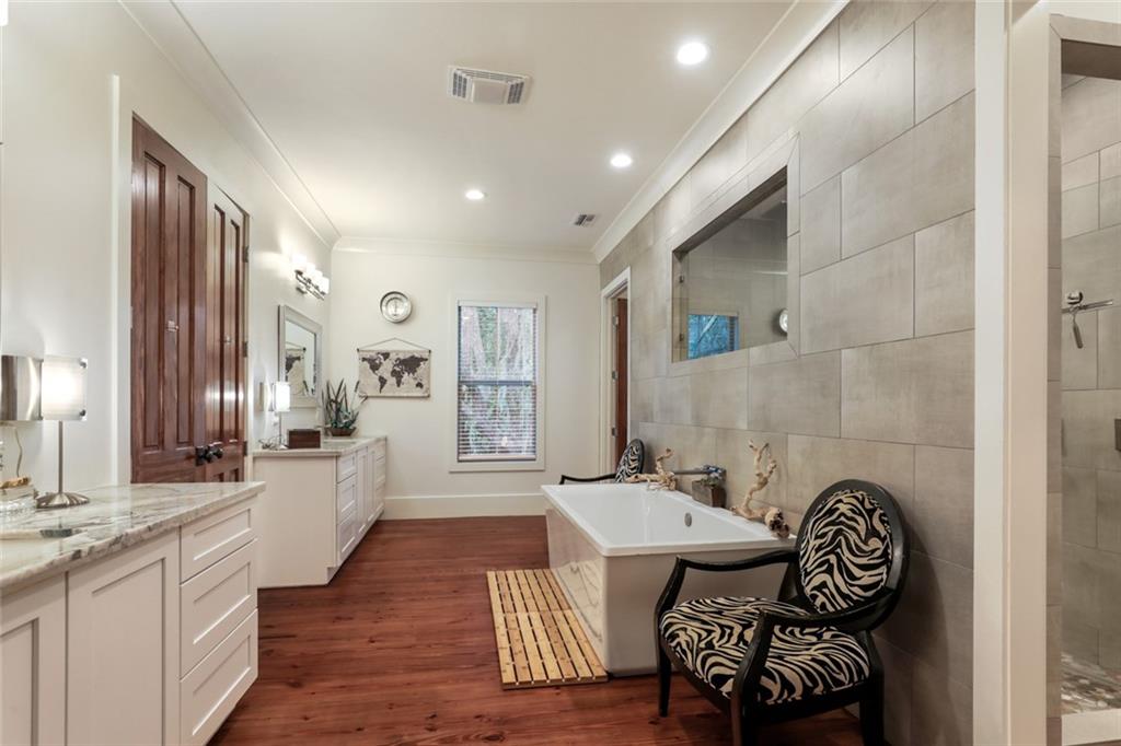 115 Holly Street, Mandeville, Louisiana, 70448, United States, 7 Bedrooms Bedrooms, ,7 BathroomsBathrooms,Residential,For Sale,115 Holly Street,1637916