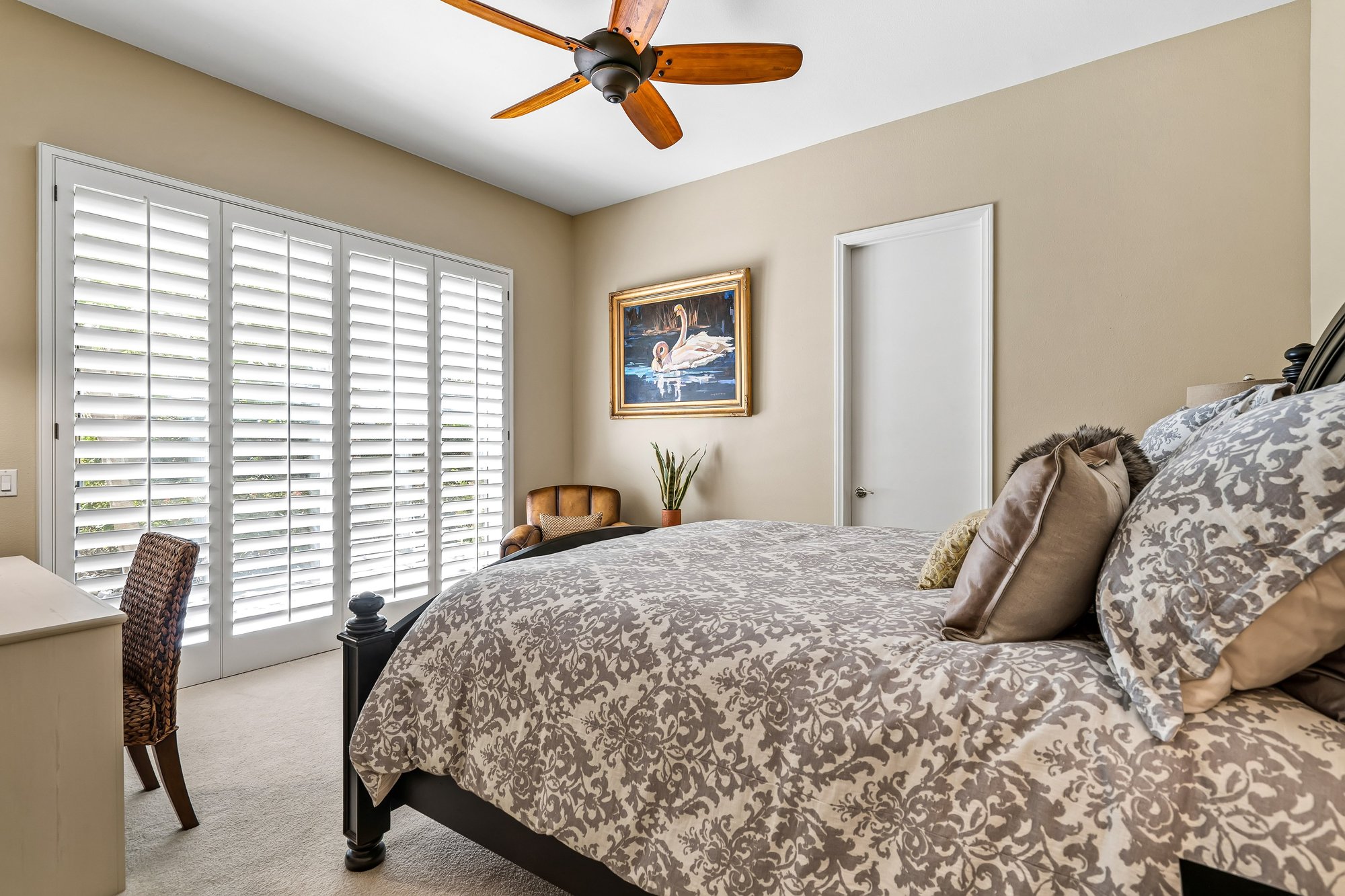  where  desert light meets the water’s edge - 物件實景