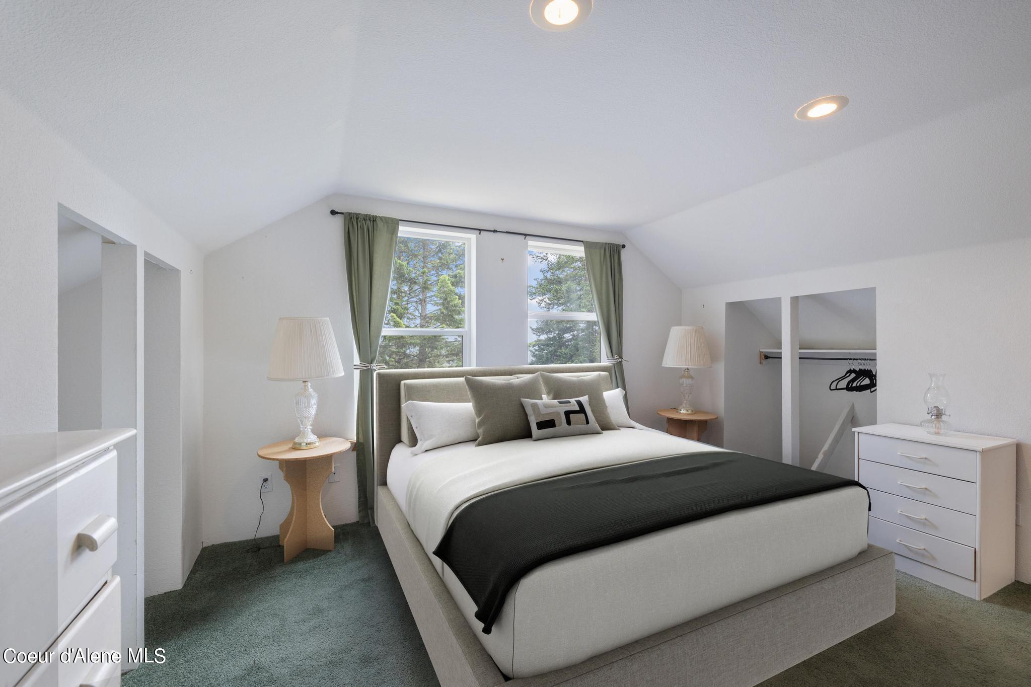 Coeur D'alene, Idaho, 83814, United States, 4 Bedrooms Bedrooms, ,3 BathroomsBathrooms,Residential,For Sale,1795061