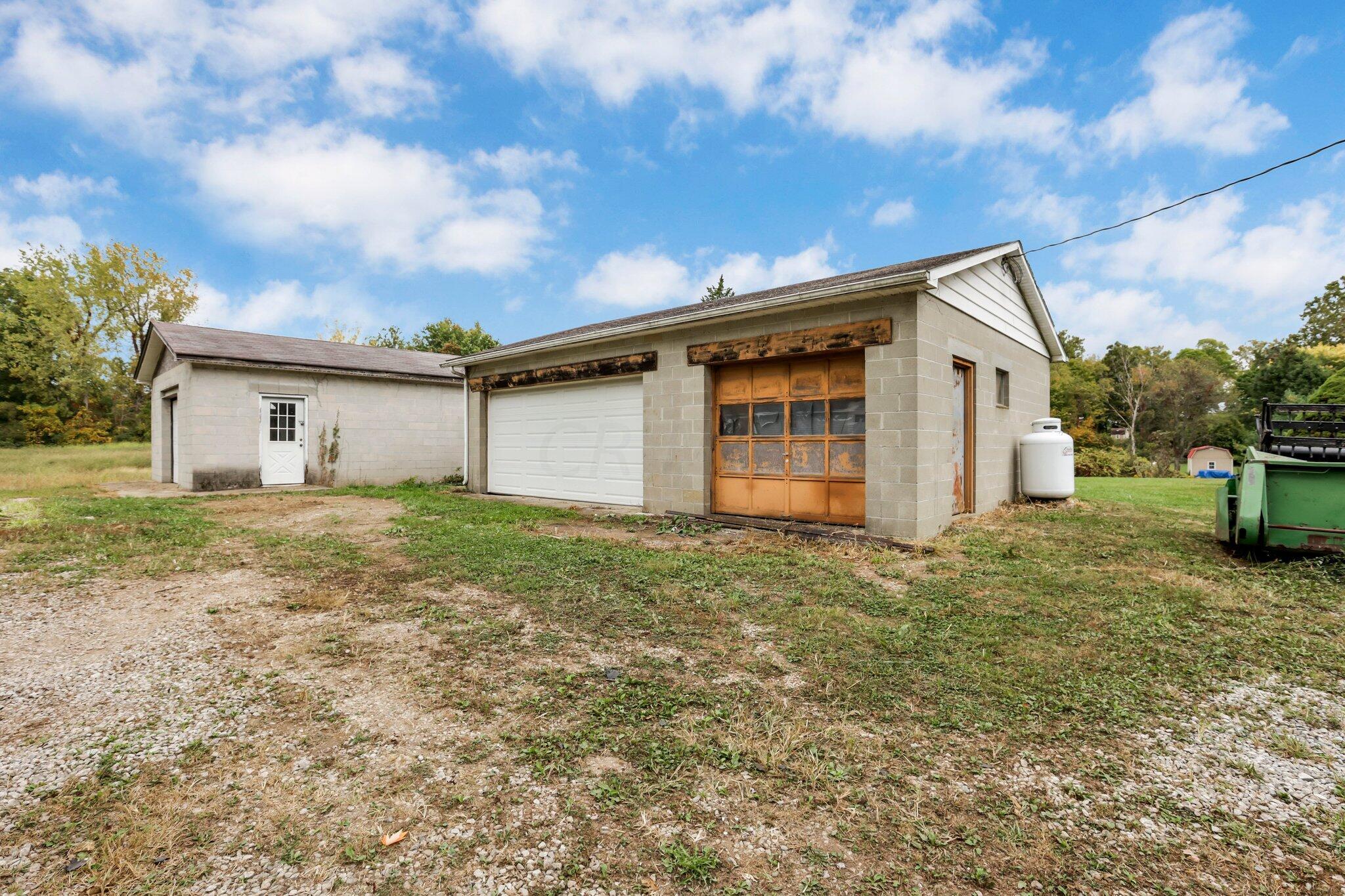 Alexandria, Ohio, 43001, United States, ,Residential,For Sale,1930266