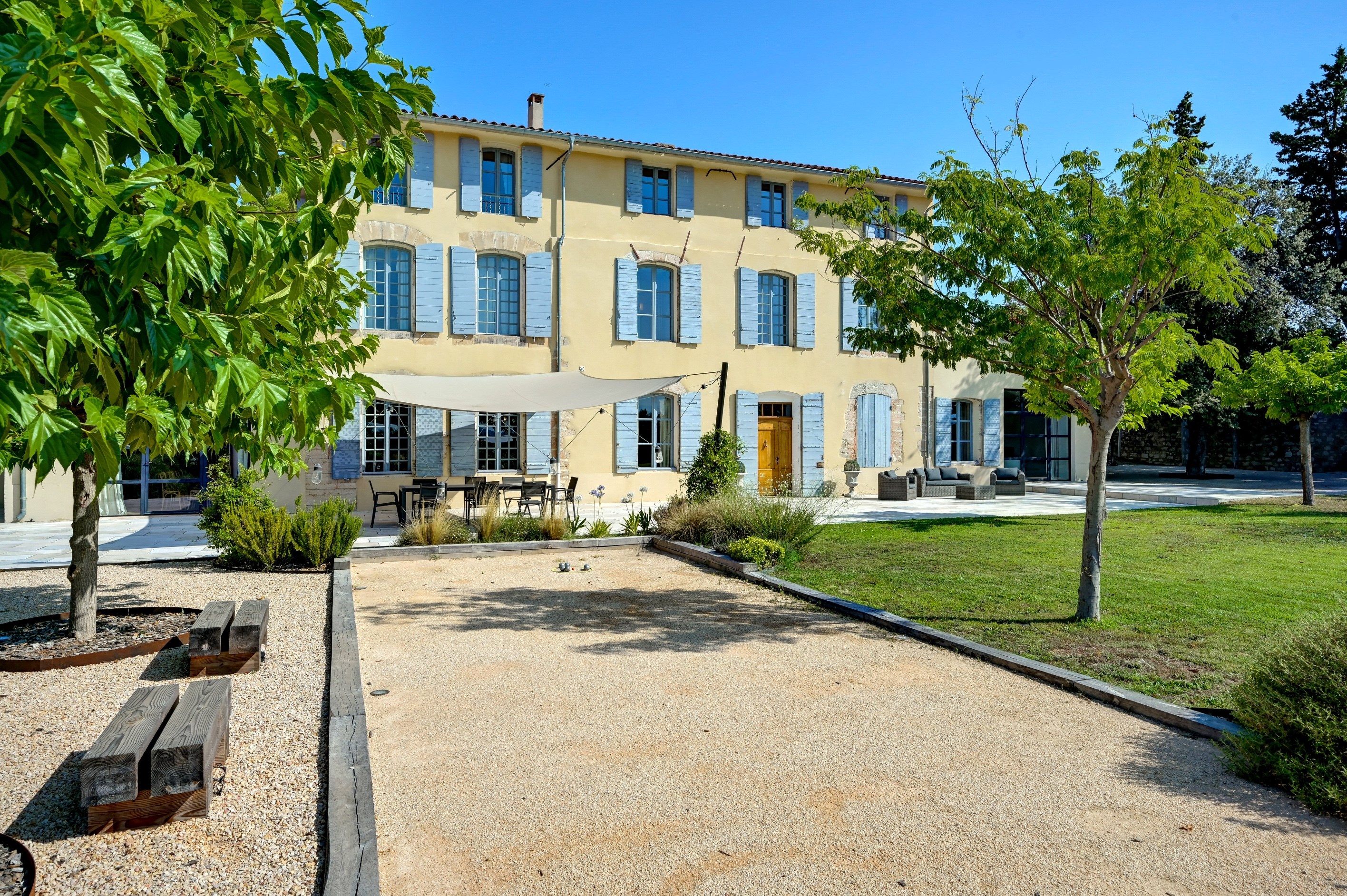  Stunning Historic Bastide Surrounded by Vineyards, Less than 15 Minutes from Ce… - 物件實景