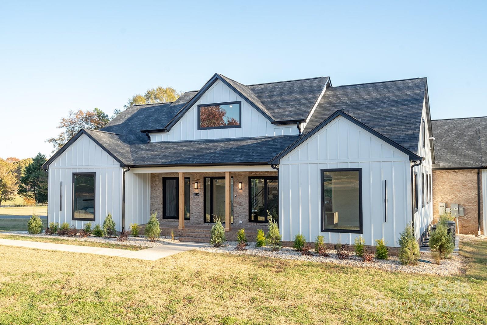 Waxhaw, North Carolina, 28173, United States, 5 Bedrooms Bedrooms, ,4 BathroomsBathrooms,Residential,For Sale,1990877