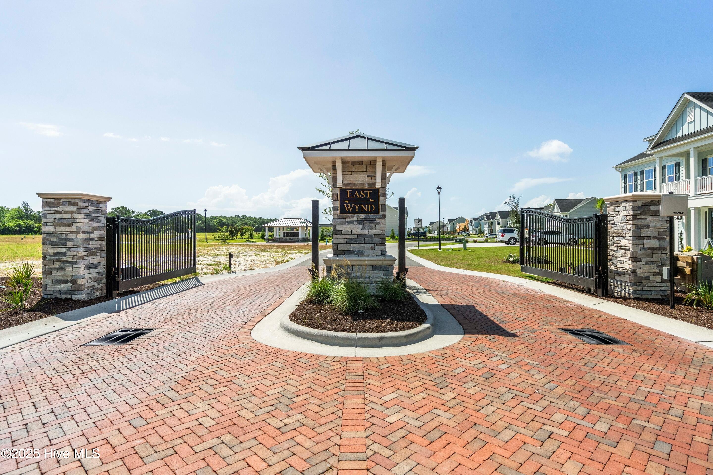 Hampstead, North Carolina, 28443, United States, 4 Bedrooms Bedrooms, ,4 BathroomsBathrooms,Residential,For Sale,1991951