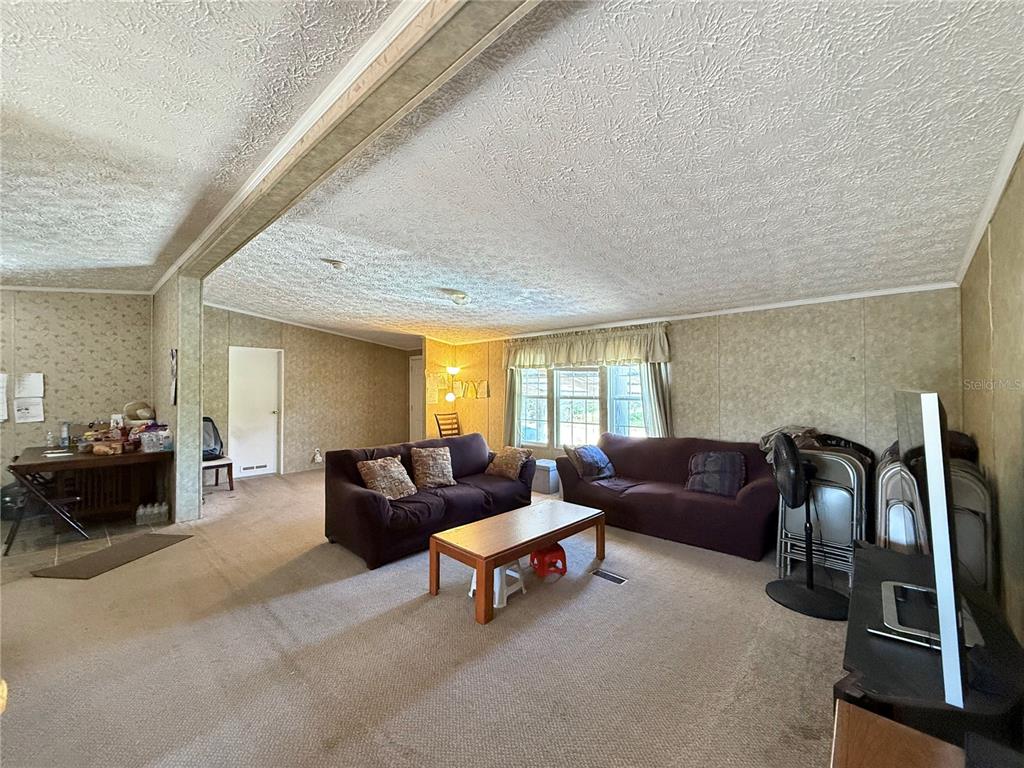 Wimauma, Florida, 33598, United States, 3 Bedrooms Bedrooms, ,2 BathroomsBathrooms,Residential,For Sale,1796216