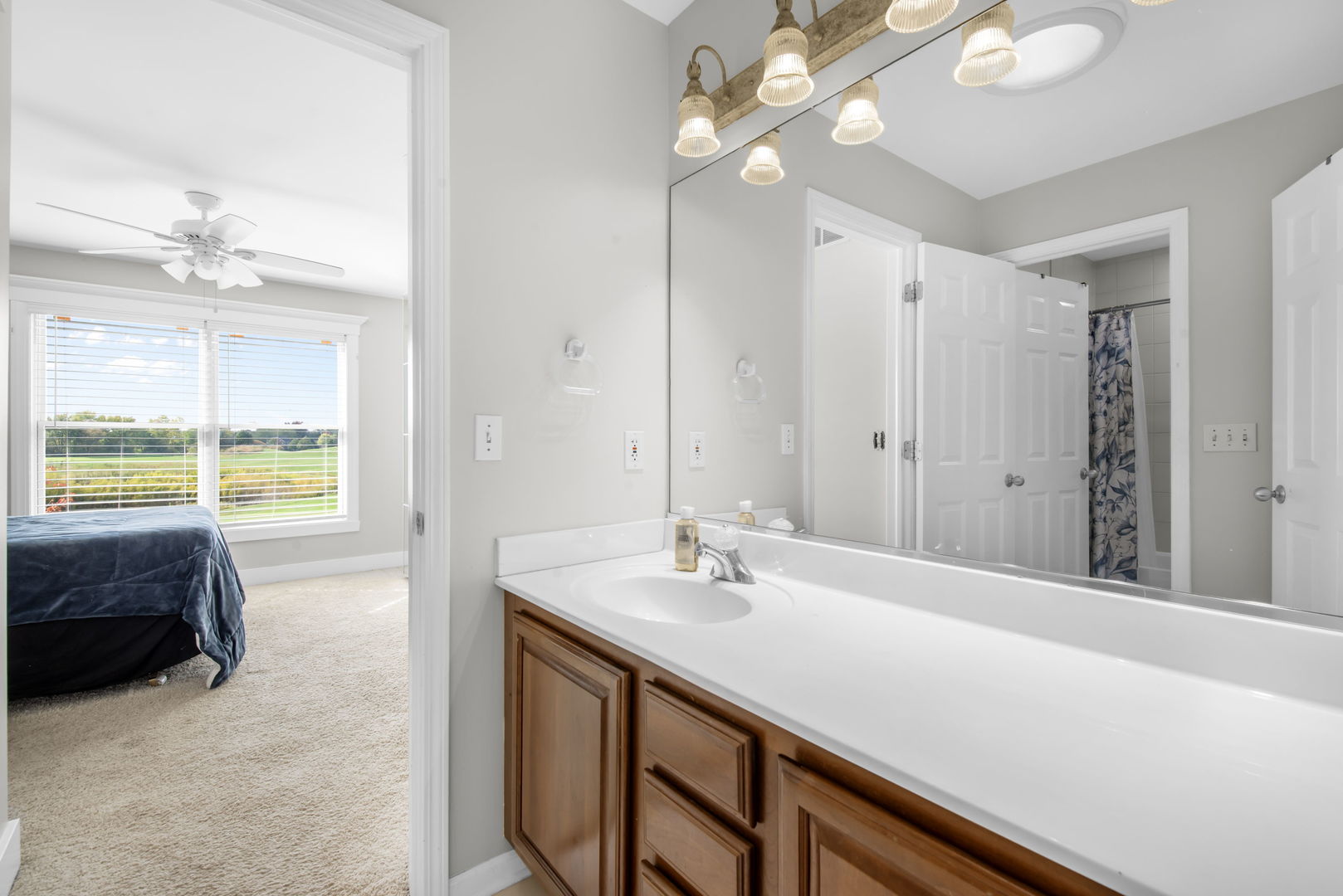 Geneva, Illinois, 60134, United States, 4 Bedrooms Bedrooms, ,4 BathroomsBathrooms,Residential,For Sale,1965070