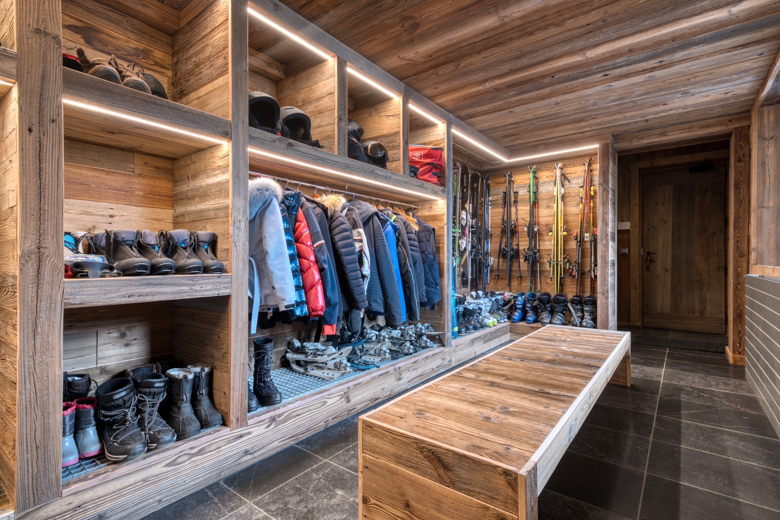  Chalet Bella Vista : 460 sqm of authenticity nestled in the heights of Megève - 物件實景