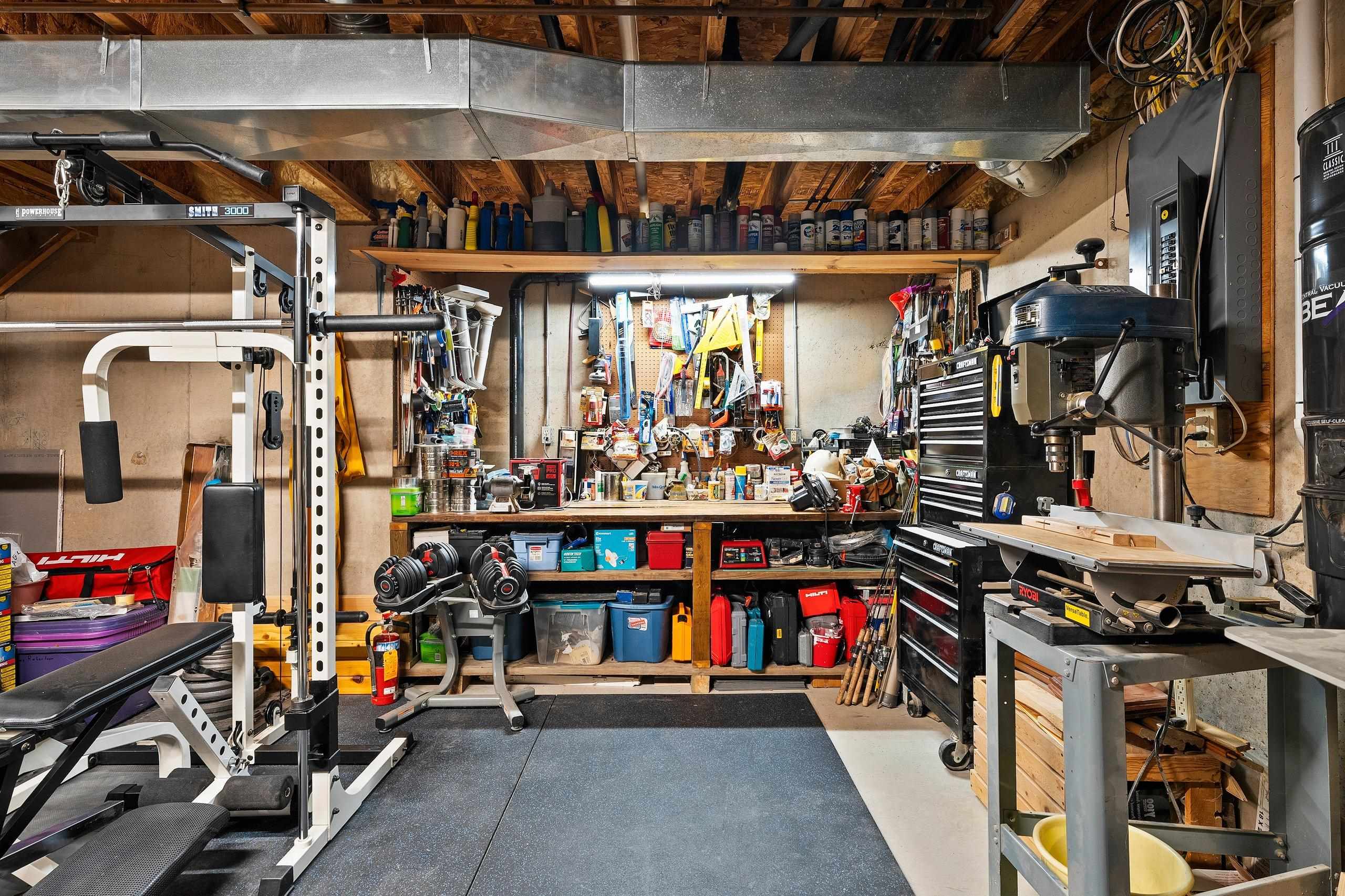 SOBIESKI, Wisconsin, 54171, United States, 5 Bedrooms Bedrooms, ,3 BathroomsBathrooms,Residential,For Sale,1965395