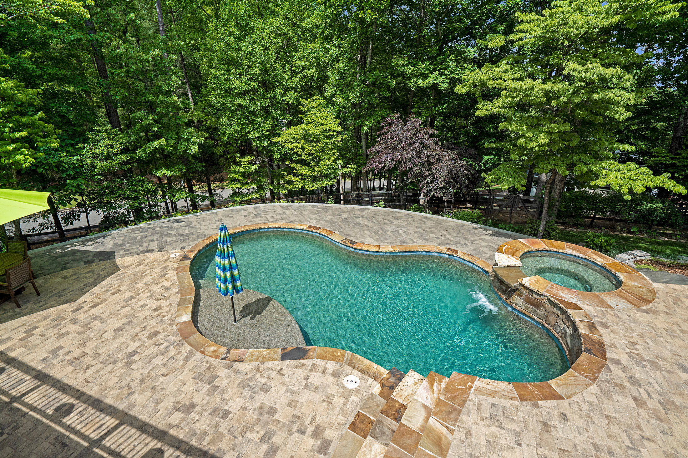  Refined Living with Resort-Style Grounds in Providence Plantation - 物件實景