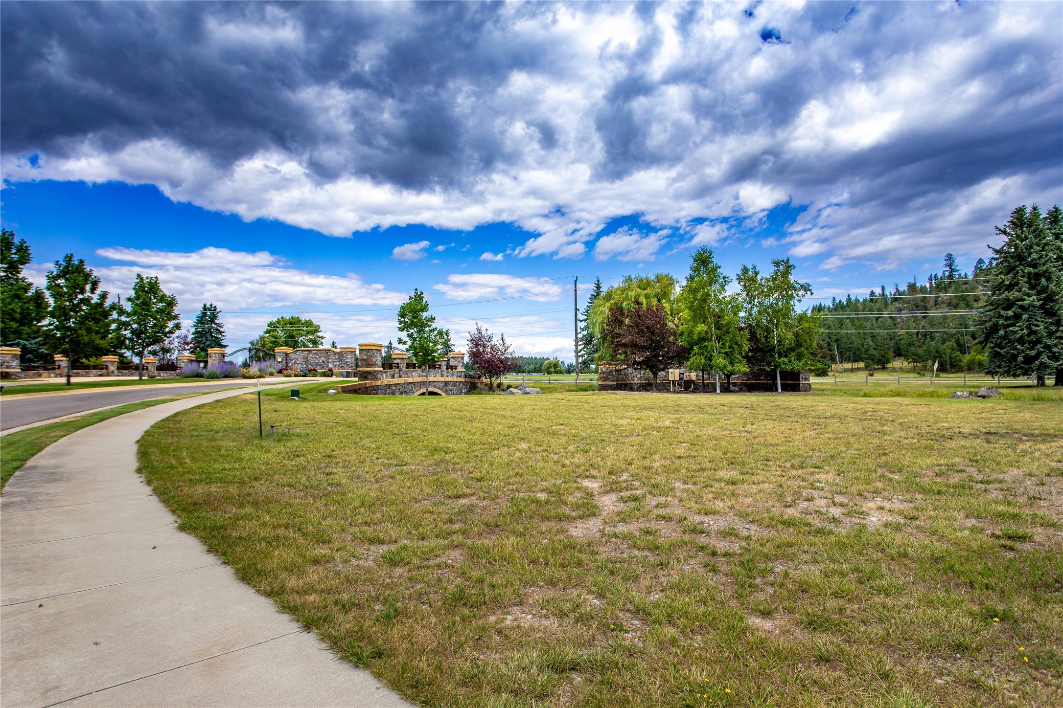  1001 Lake Pointe Drive - 物件實景