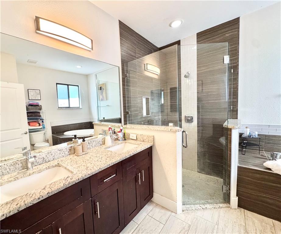 Naples, Florida, 34117, United States, 3 Bedrooms Bedrooms, ,2 BathroomsBathrooms,Residential,For Sale,1947190