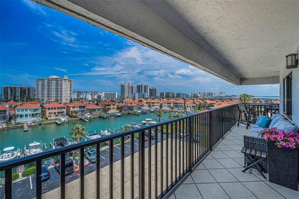 Clearwater Beach, Florida, 33767, United States, 2 Bedrooms Bedrooms, ,2 BathroomsBathrooms,Residential,For Sale,1786658