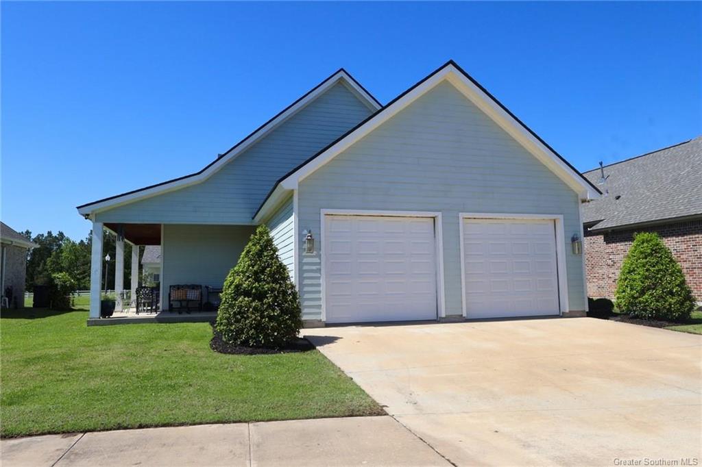 Lake Charles, Louisiana, 70605, United States, 4 Bedrooms Bedrooms, ,3 BathroomsBathrooms,Residential,For Sale,1942693