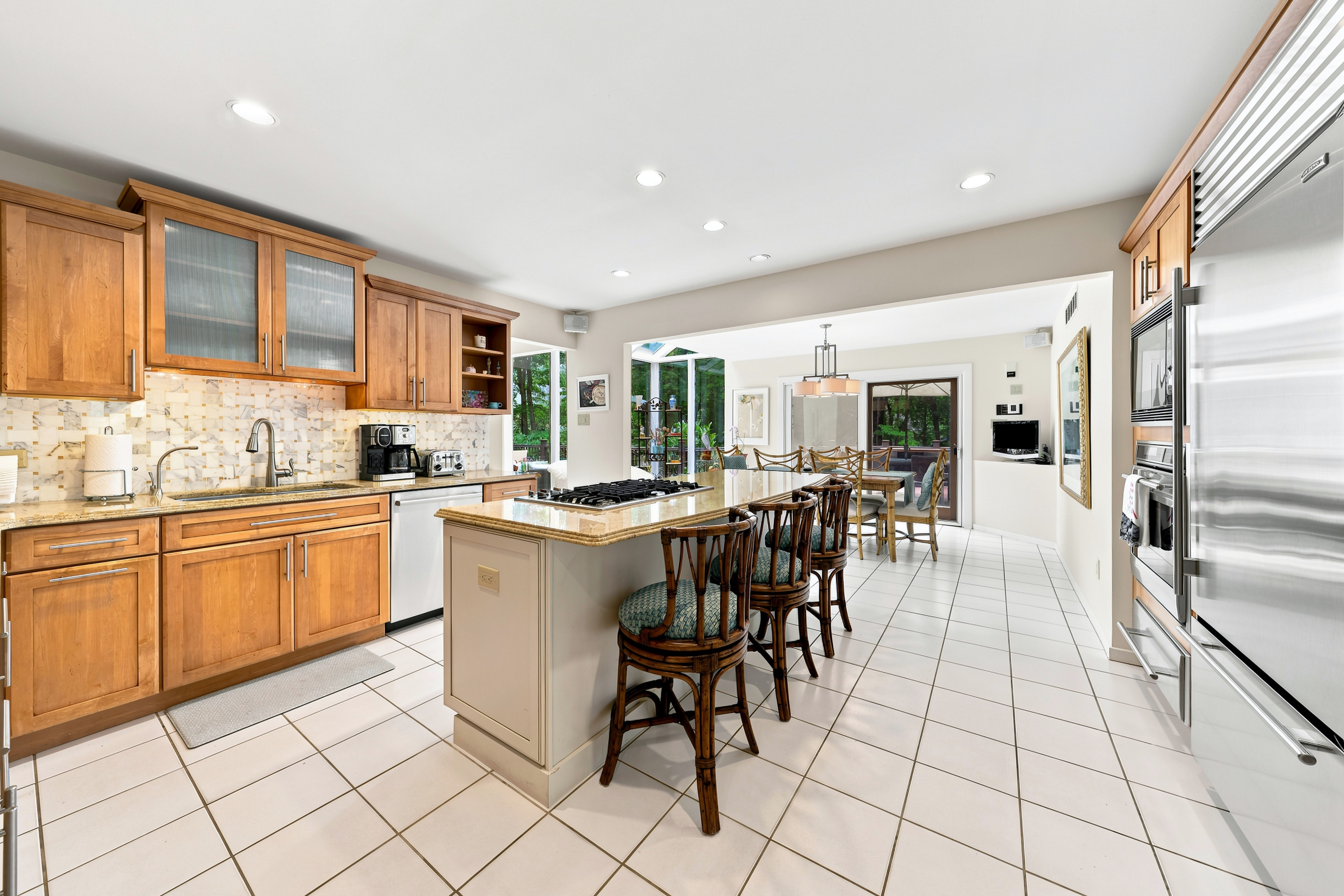  43 Southwood Drive, Cherry Hill Township, NJ 08003 - 物件實景