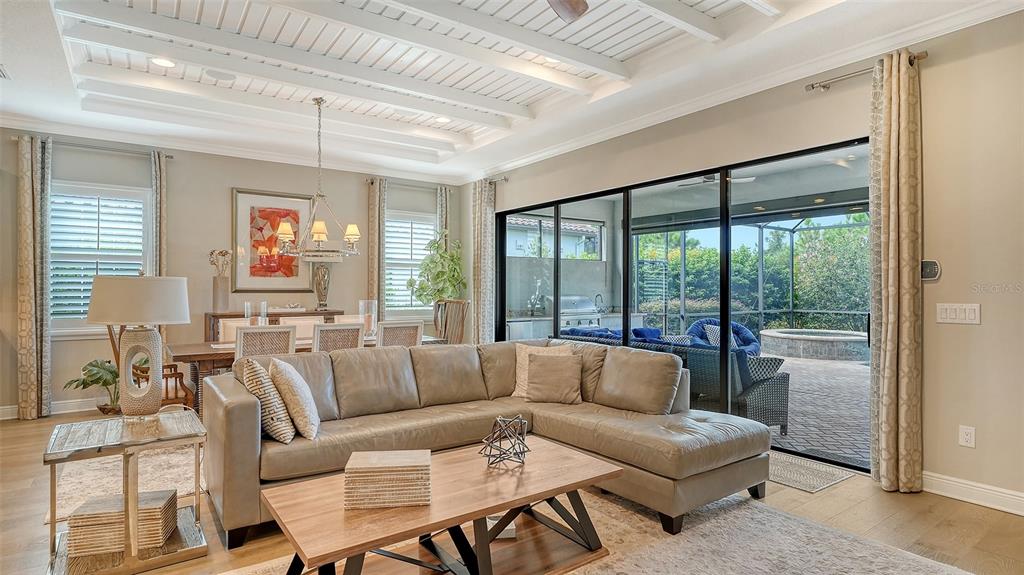 Lakewood Ranch, Florida, 34202, United States, 3 Bedrooms Bedrooms, ,3 BathroomsBathrooms,Residential,For Sale,1942329