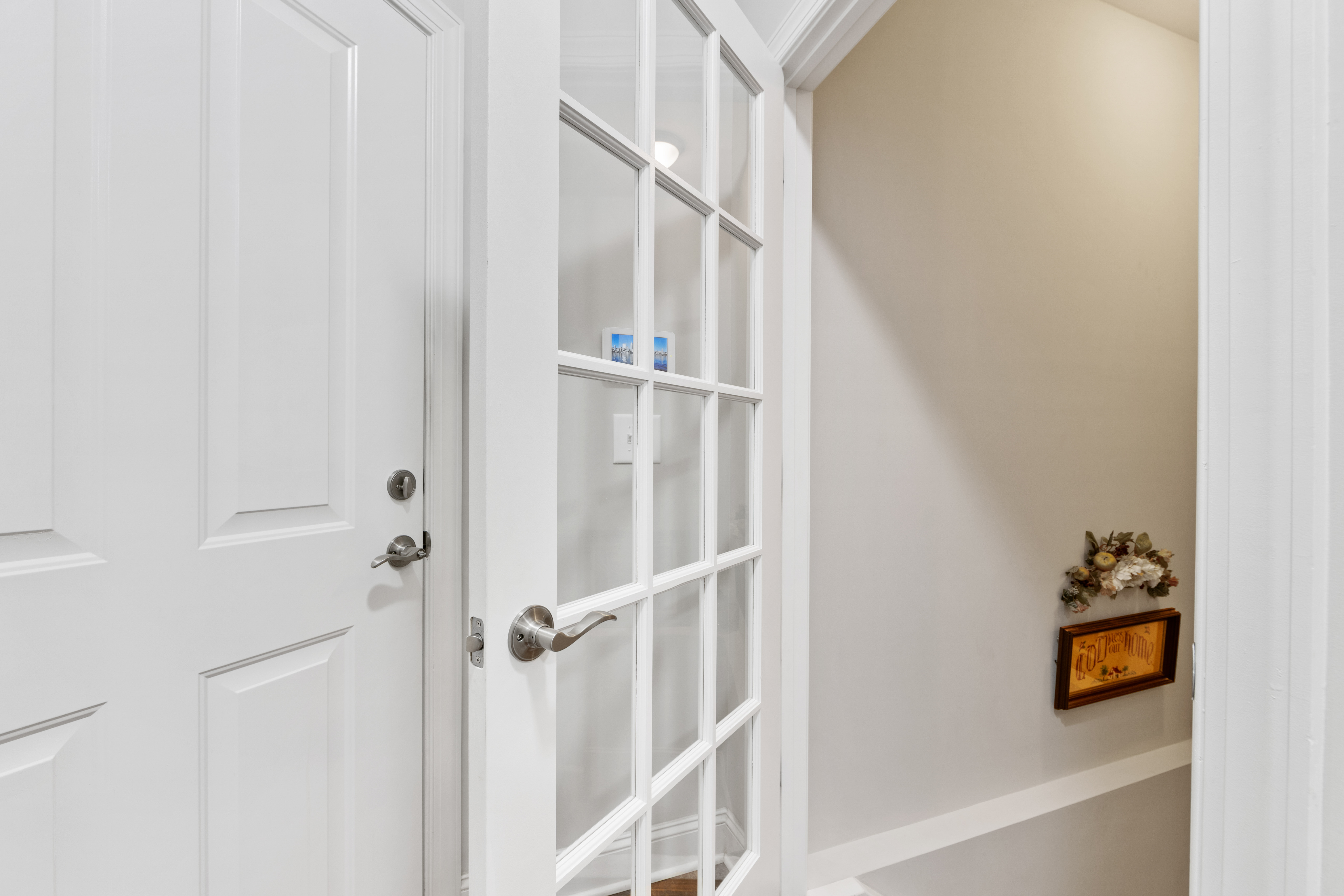 Cornelius, North Carolina, 28031, United States, 3 Bedrooms Bedrooms, ,3 BathroomsBathrooms,Residential,For Sale,1908056