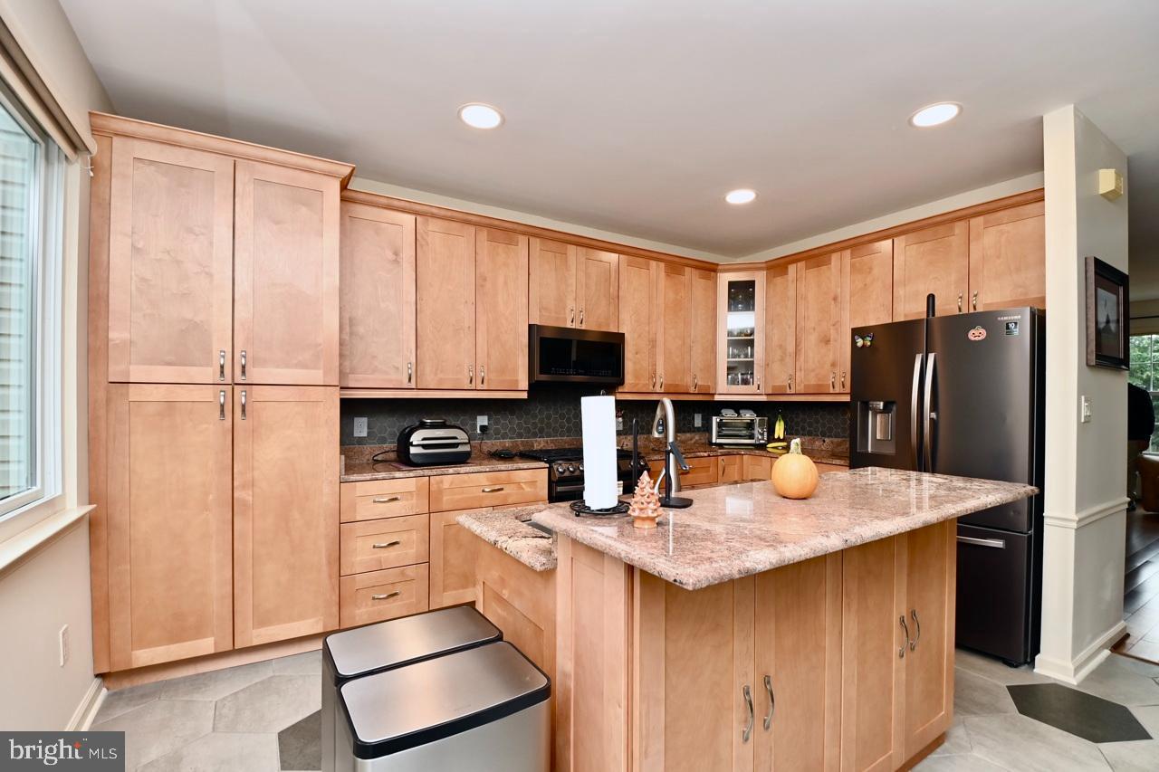 Alexandria, Virginia, 22315, United States, ,Residential,For Sale,1984525