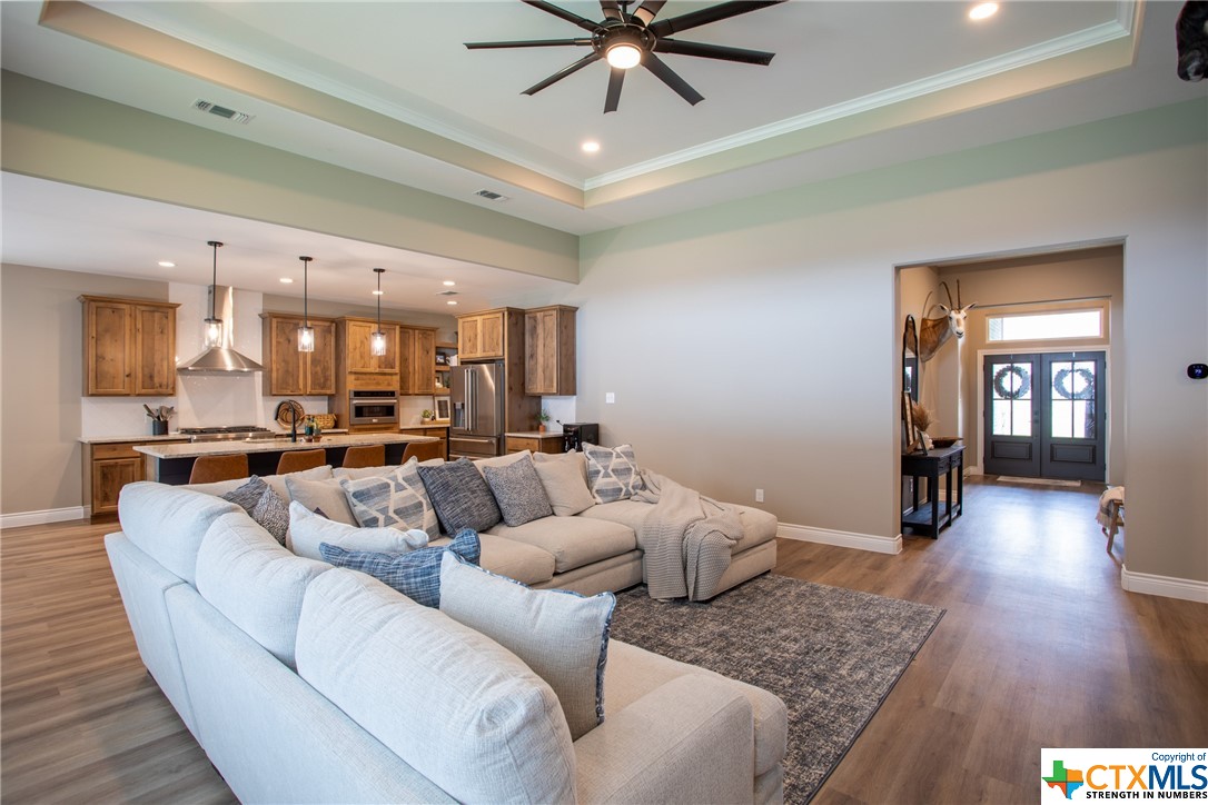 Victoria, Texas, 77904, United States, 4 Bedrooms Bedrooms, ,4 BathroomsBathrooms,Residential,For Sale,1818575