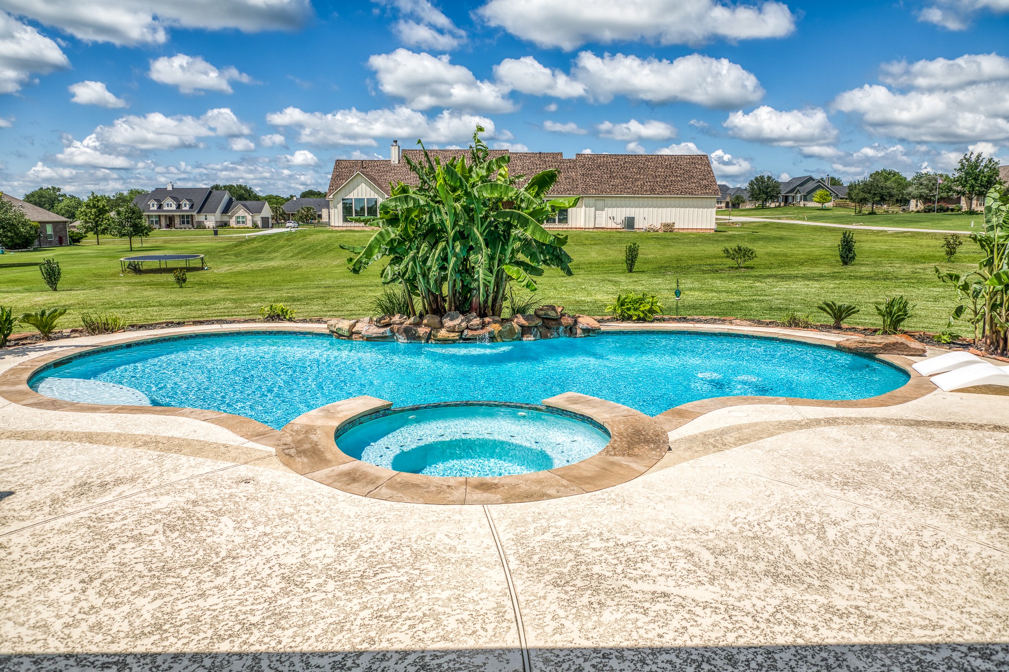  586 Ruby Drive, Bellville, TX, 77418 - 物件實景
