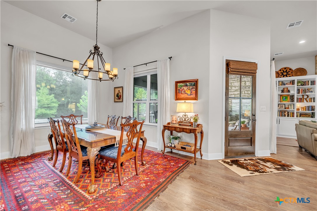 Salado, Texas, 76571, United States, 4 Bedrooms Bedrooms, ,3 BathroomsBathrooms,Residential,For Sale,1895427