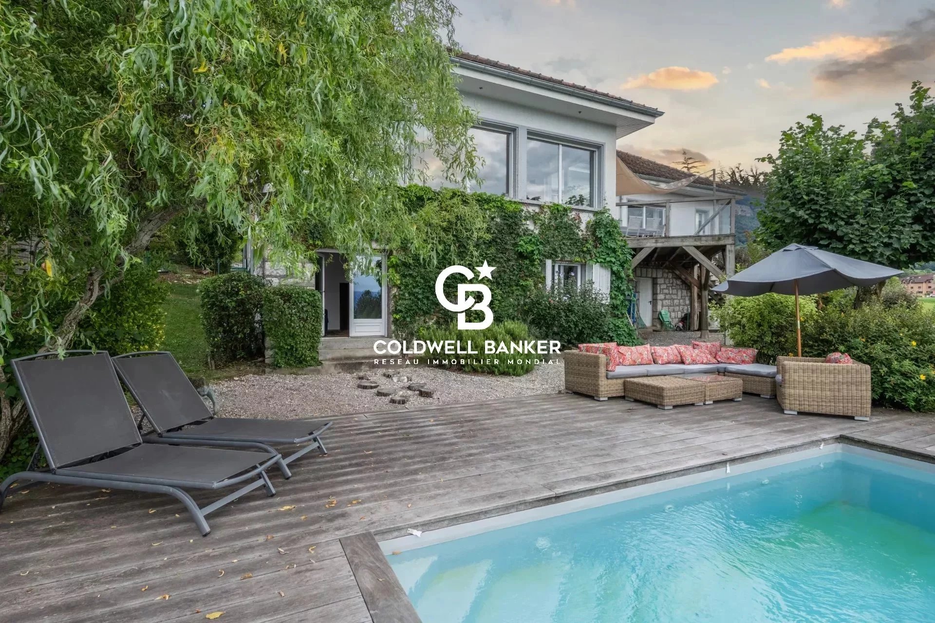 Collonges-sous-Salève, Auvergne-Rhône-Alpes, 74160, FR, 5 Bedrooms Bedrooms, ,10 BathroomsBathrooms,Residential,For Sale,1994633