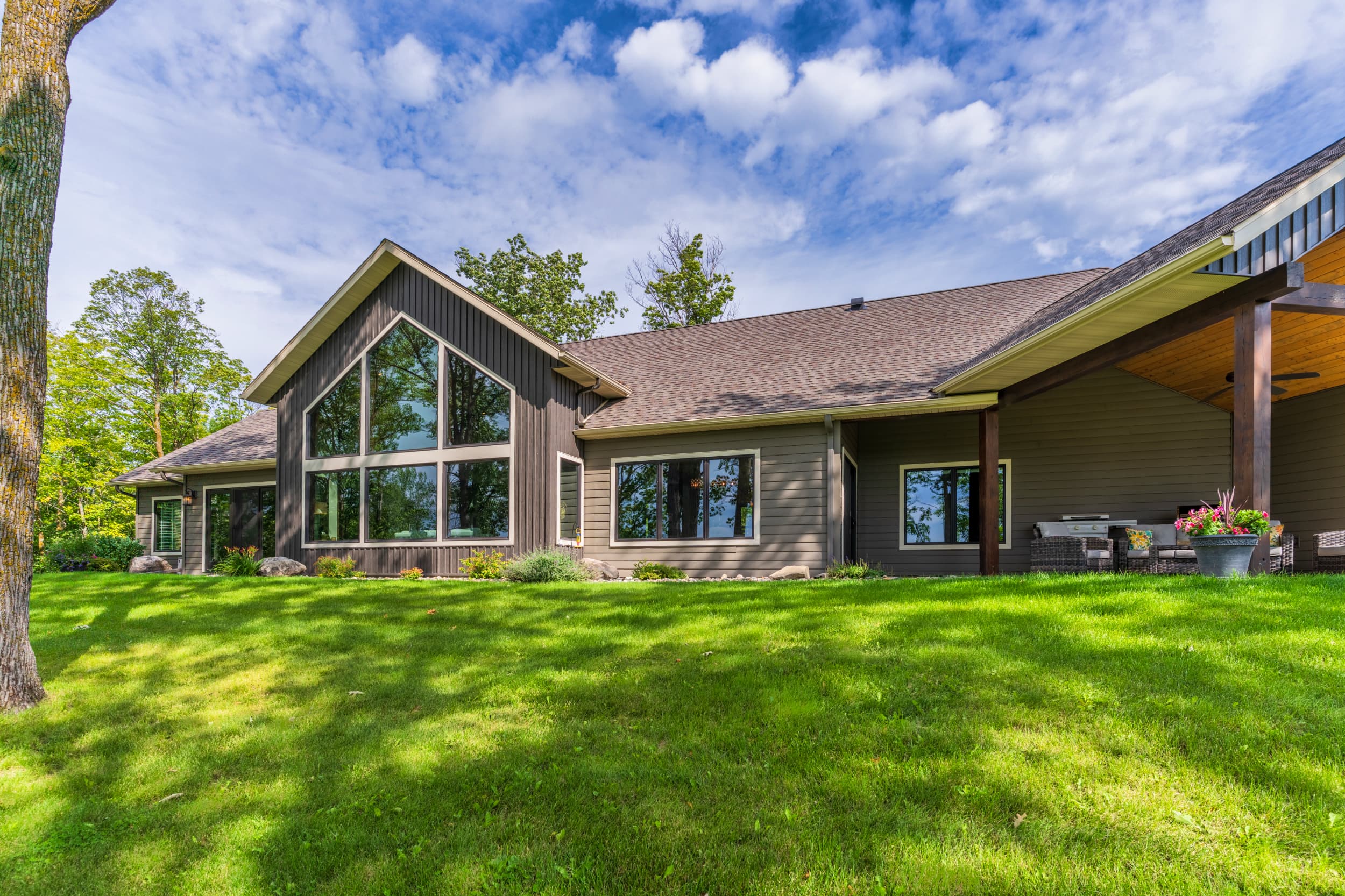 Clearbrook, Minnesota, 56634, United States, 4 Bedrooms Bedrooms, ,3 BathroomsBathrooms,Residential,For Sale,1921675