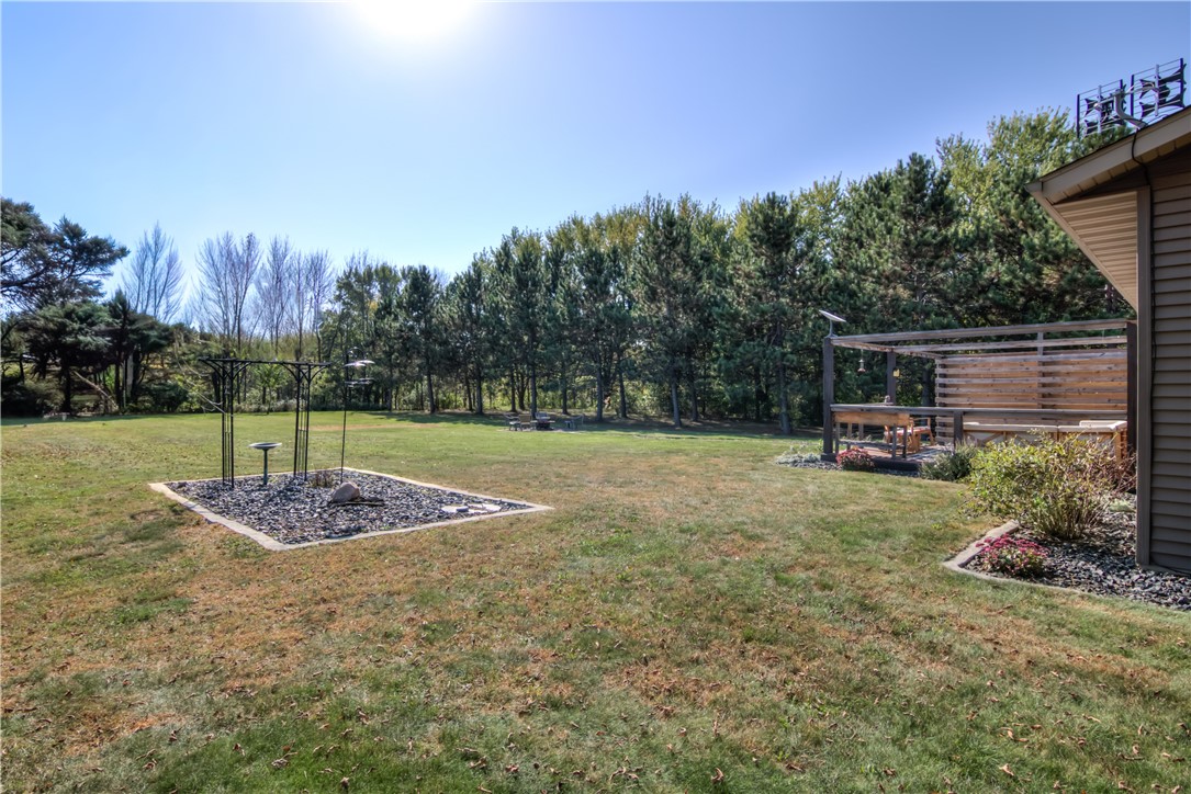 Cadott, Wisconsin, 54727, United States, 4 Bedrooms Bedrooms, ,2 BathroomsBathrooms,Residential,For Sale,1961468