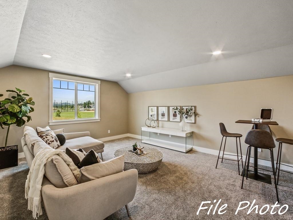 Colbert, Washington, 99005, United States, 3 Bedrooms Bedrooms, ,2 BathroomsBathrooms,Residential,For Sale,1848813