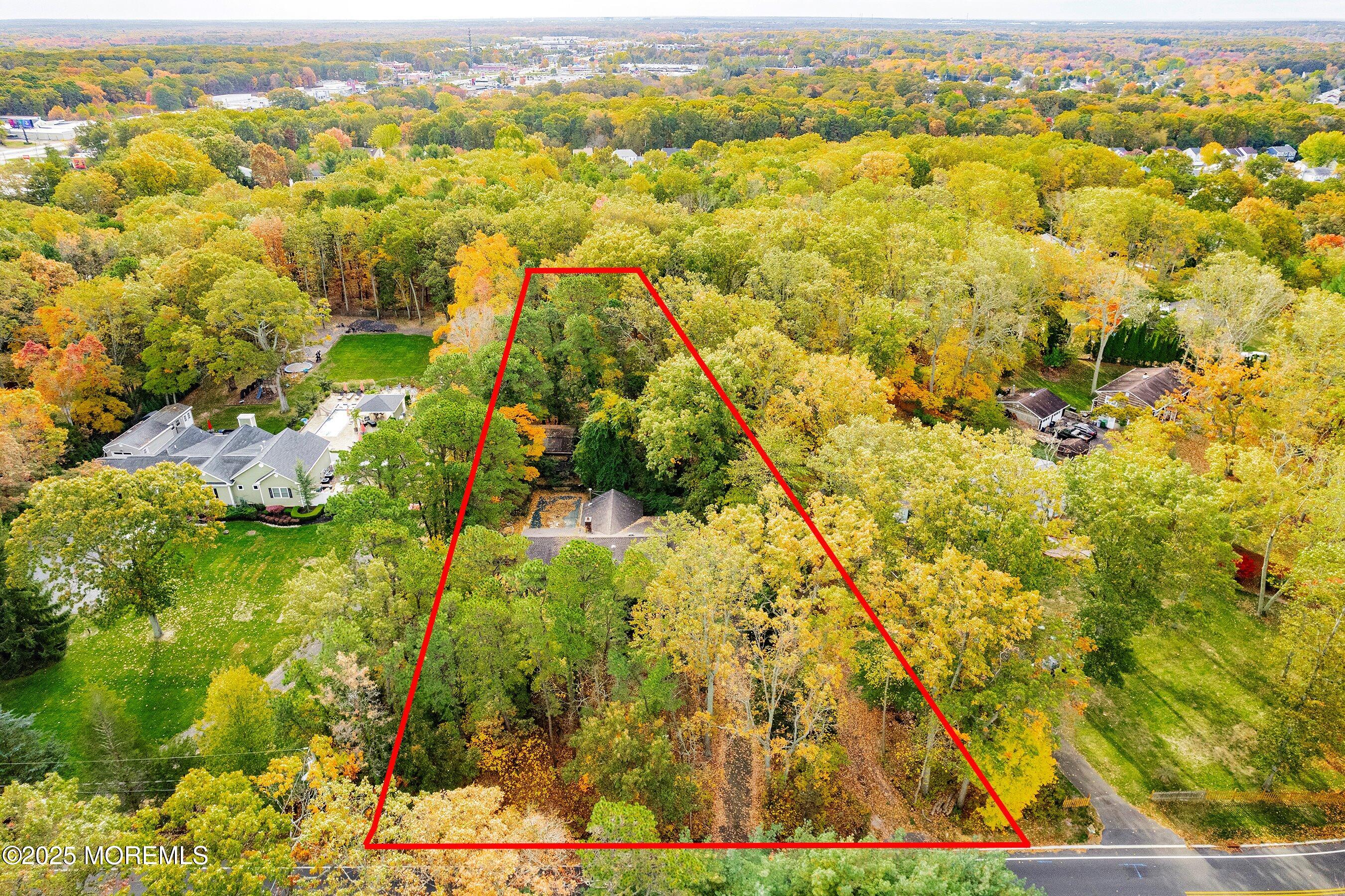 Howell, New Jersey, 07731, United States, 3 Bedrooms Bedrooms, ,2 BathroomsBathrooms,Residential,For Sale,1984624