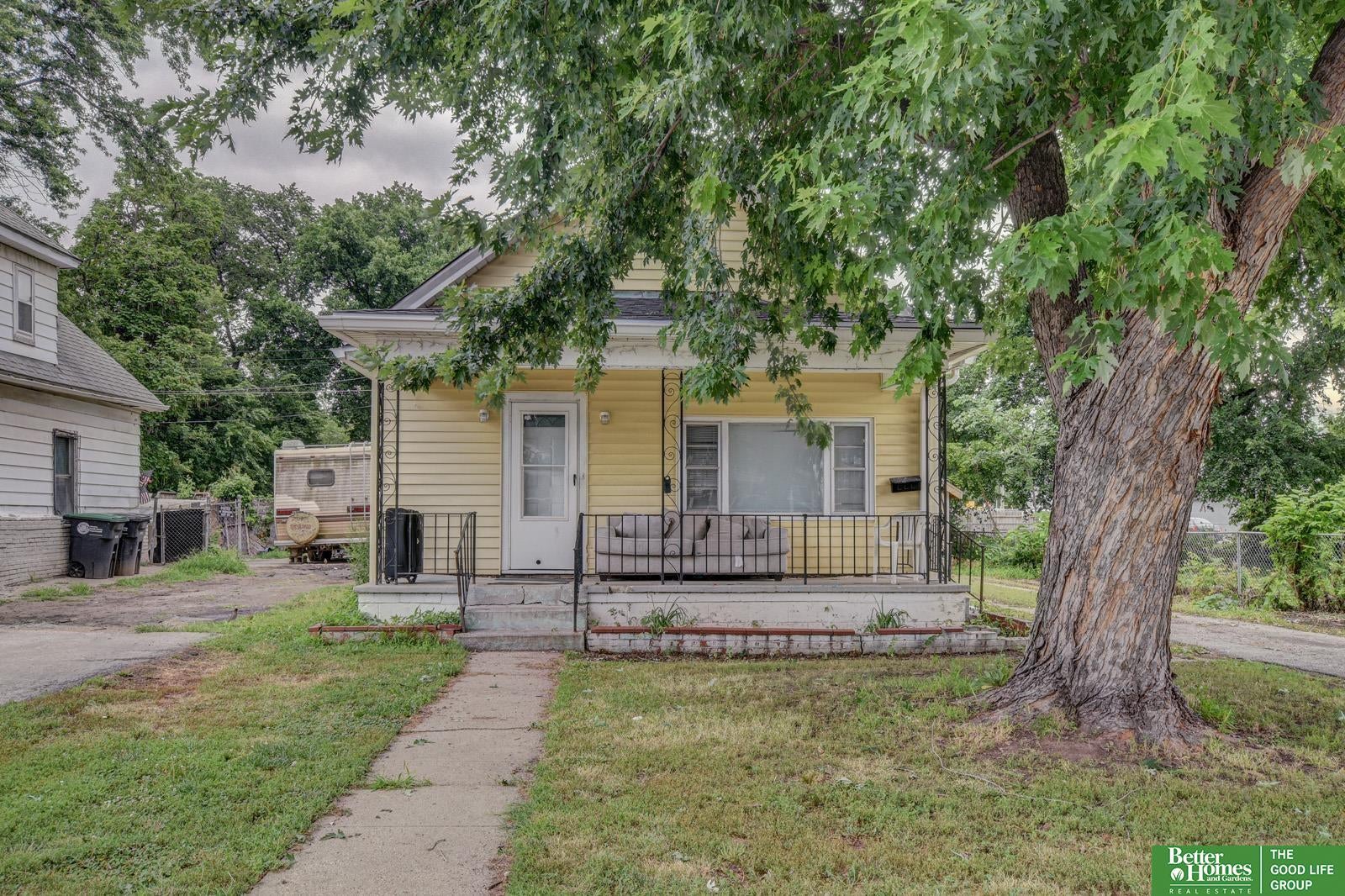 Larimore Ave, Omaha, NE 68111