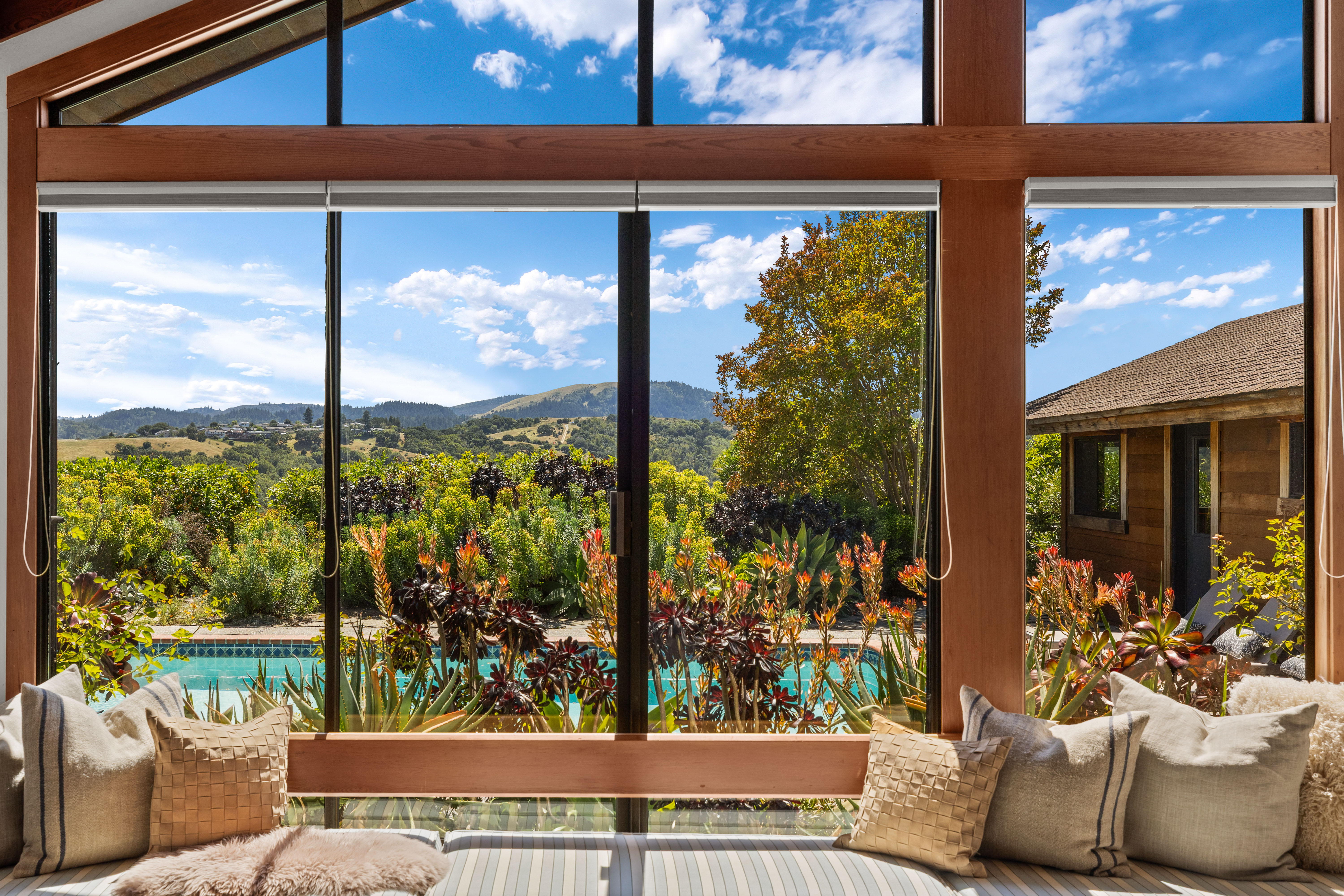 Secluded San Anselmo Estate With 270 Degree Panoramic Views On Almost Four Acres - 物件實景