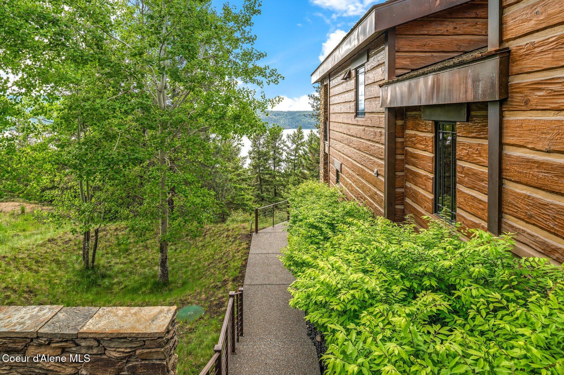 Coeur D'alene, Idaho, 83814, United States, 3 Bedrooms Bedrooms, ,1 BathroomBathrooms,Residential,For Sale,1837044