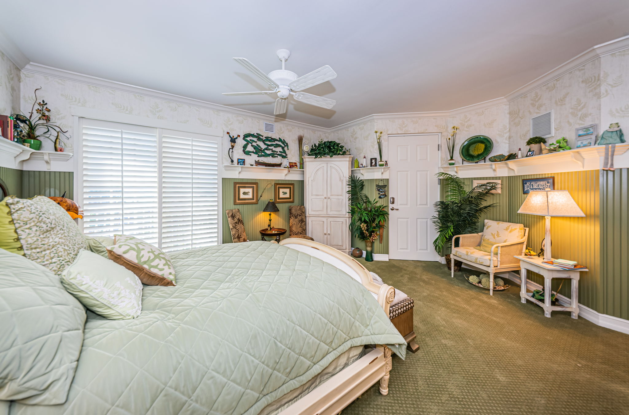 ST Pete Beach, Florida, 33706, United States, 3 Bedrooms Bedrooms, ,4 BathroomsBathrooms,Residential,For Sale,1810563