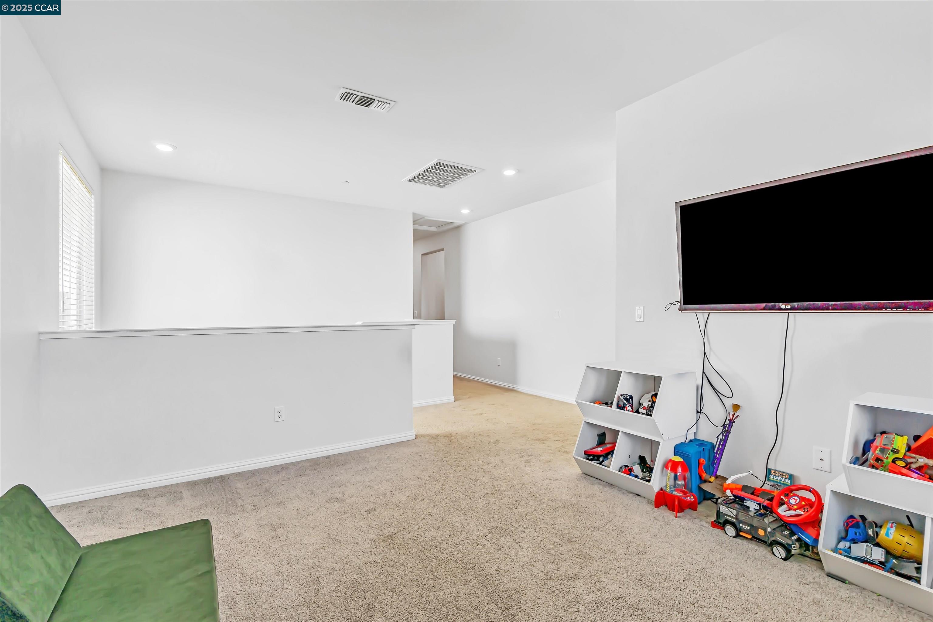 Brentwood, California, 94561, United States, 4 Bedrooms Bedrooms, ,2 BathroomsBathrooms,Residential,For Sale,1997182