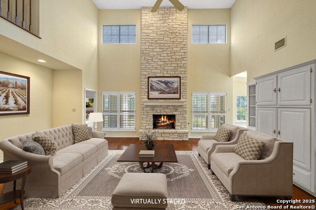 Kerrville, Texas, 78028, United States, 3 Bedrooms Bedrooms, ,4 BathroomsBathrooms,Residential,For Sale,1910535