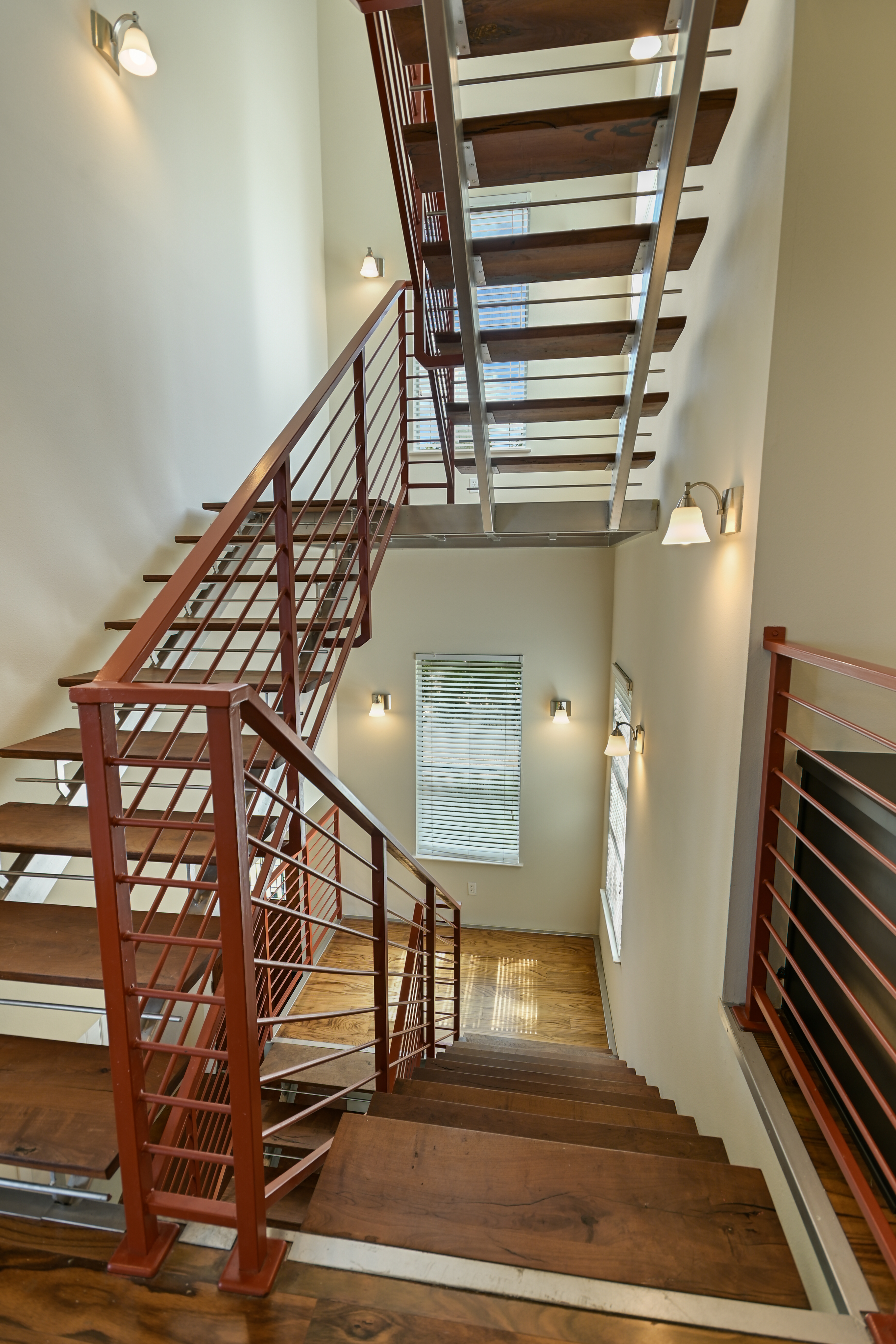  8500 Red Willow Drive Unit A , Austin, TX 78736 - 物件實景
