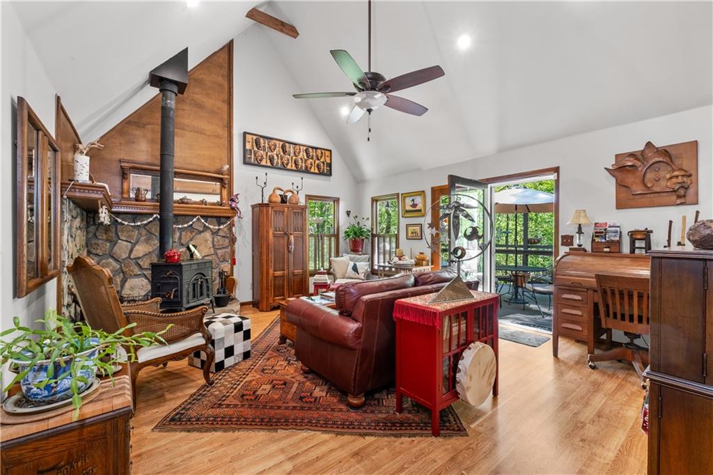 Canton, Georgia, 30114, United States, 4 Bedrooms Bedrooms, ,3 BathroomsBathrooms,Residential,For Sale,1934222