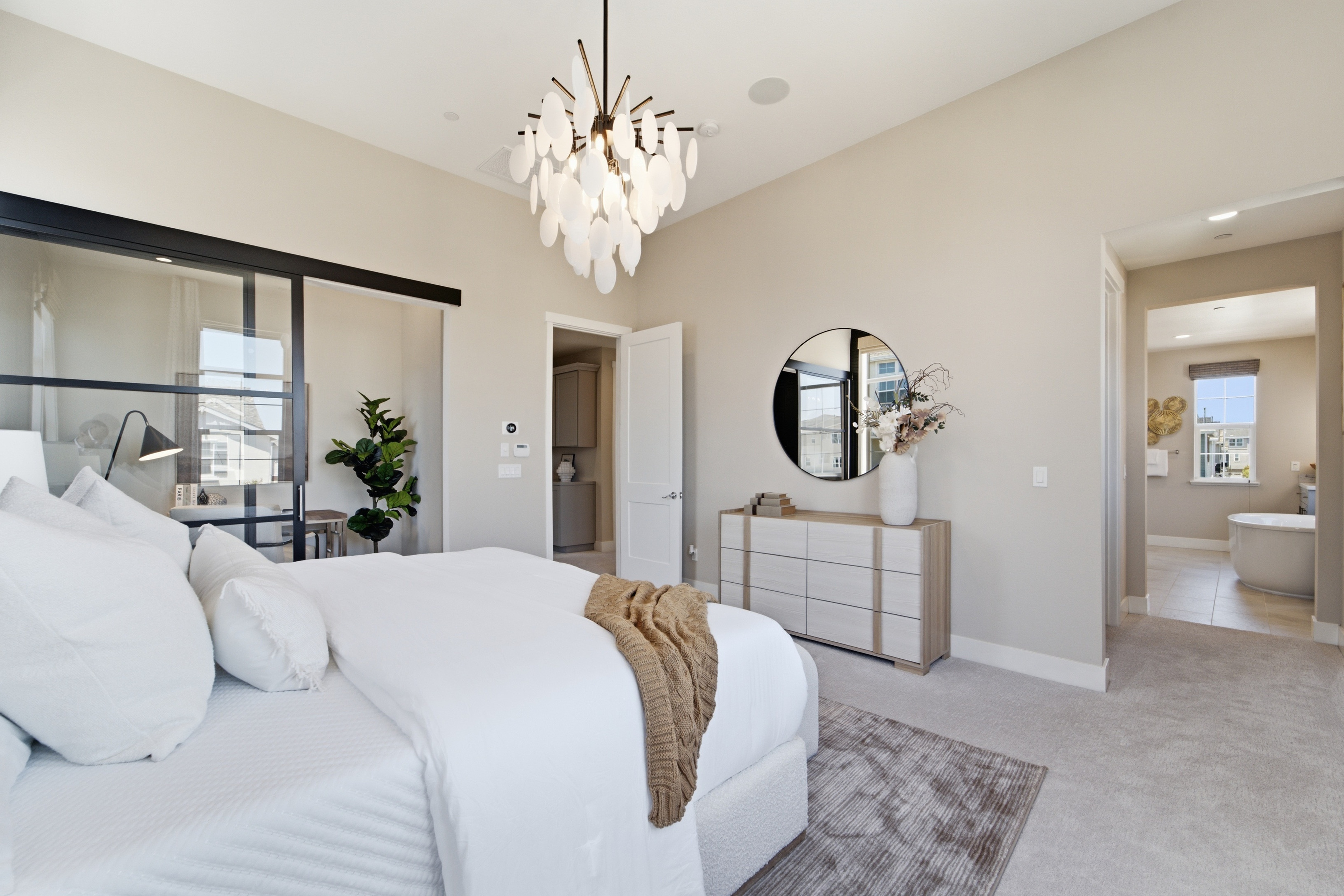  Designer Upgraded Residence in a Coveted Corner Setting - 物件實景