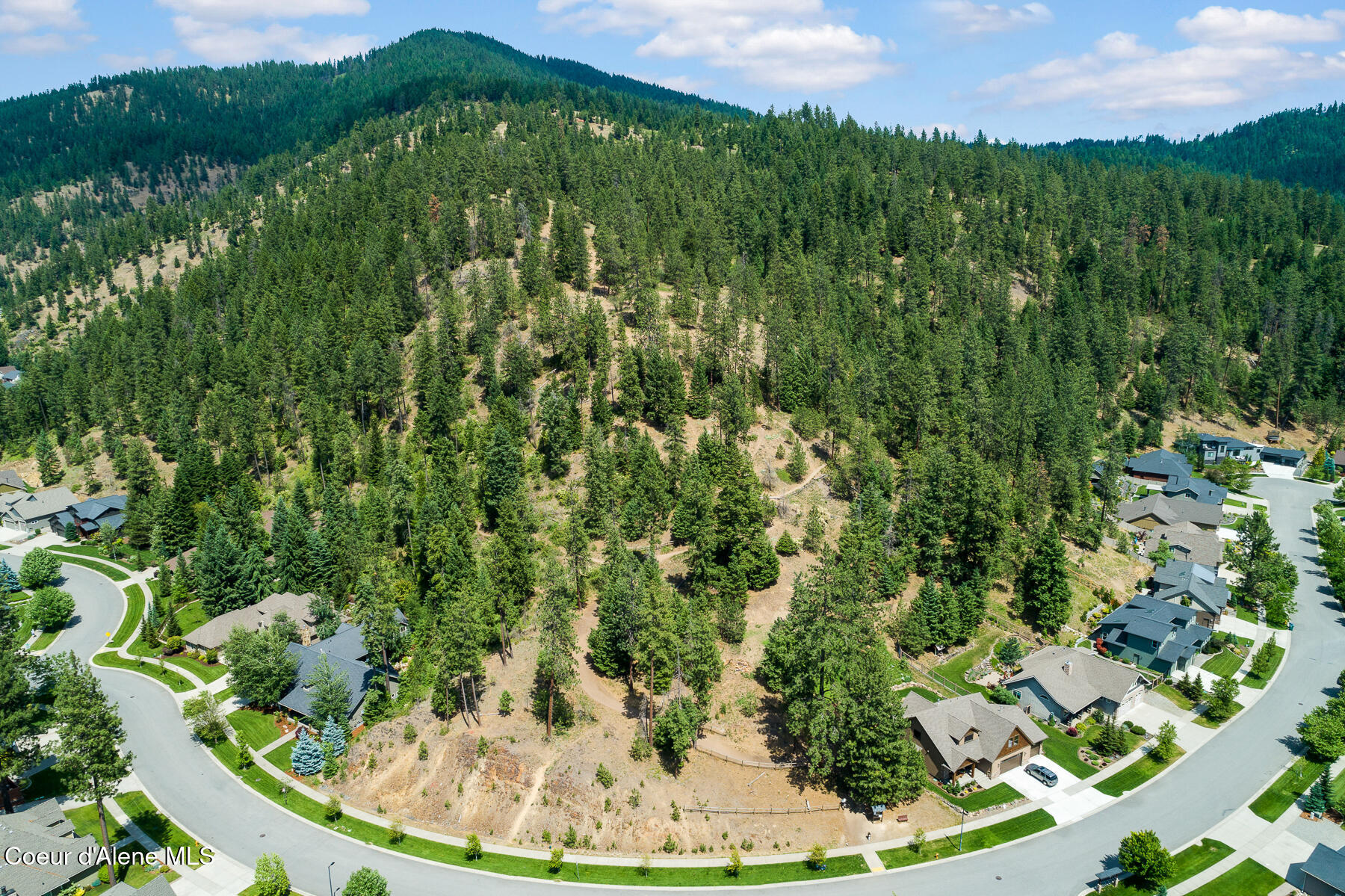 Coeur d'Alene, Idaho, 83815, United States, 5 Bedrooms Bedrooms, ,3 BathroomsBathrooms,Residential,For Sale,1937739